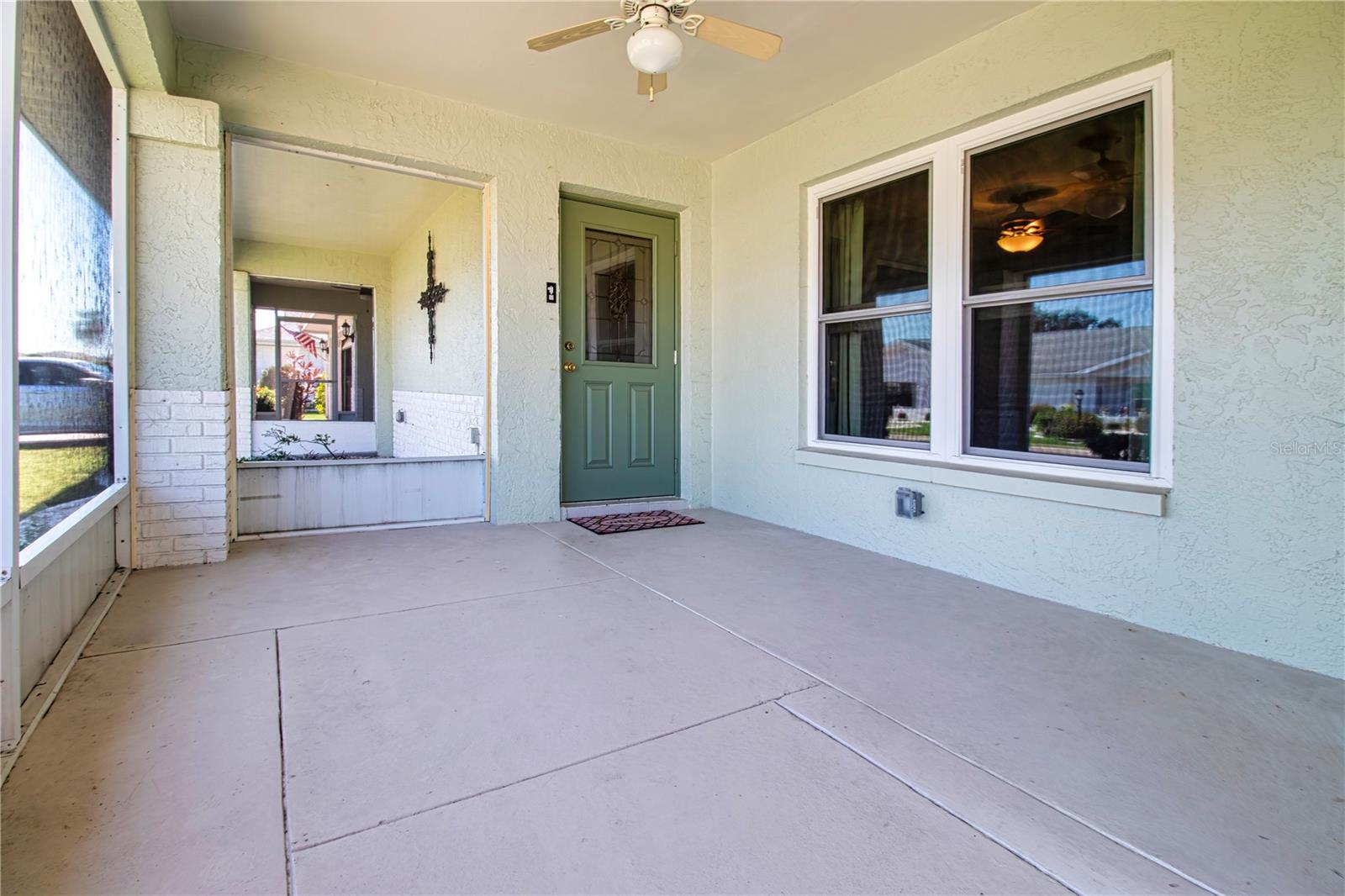 2108 MEADOWLARK LN