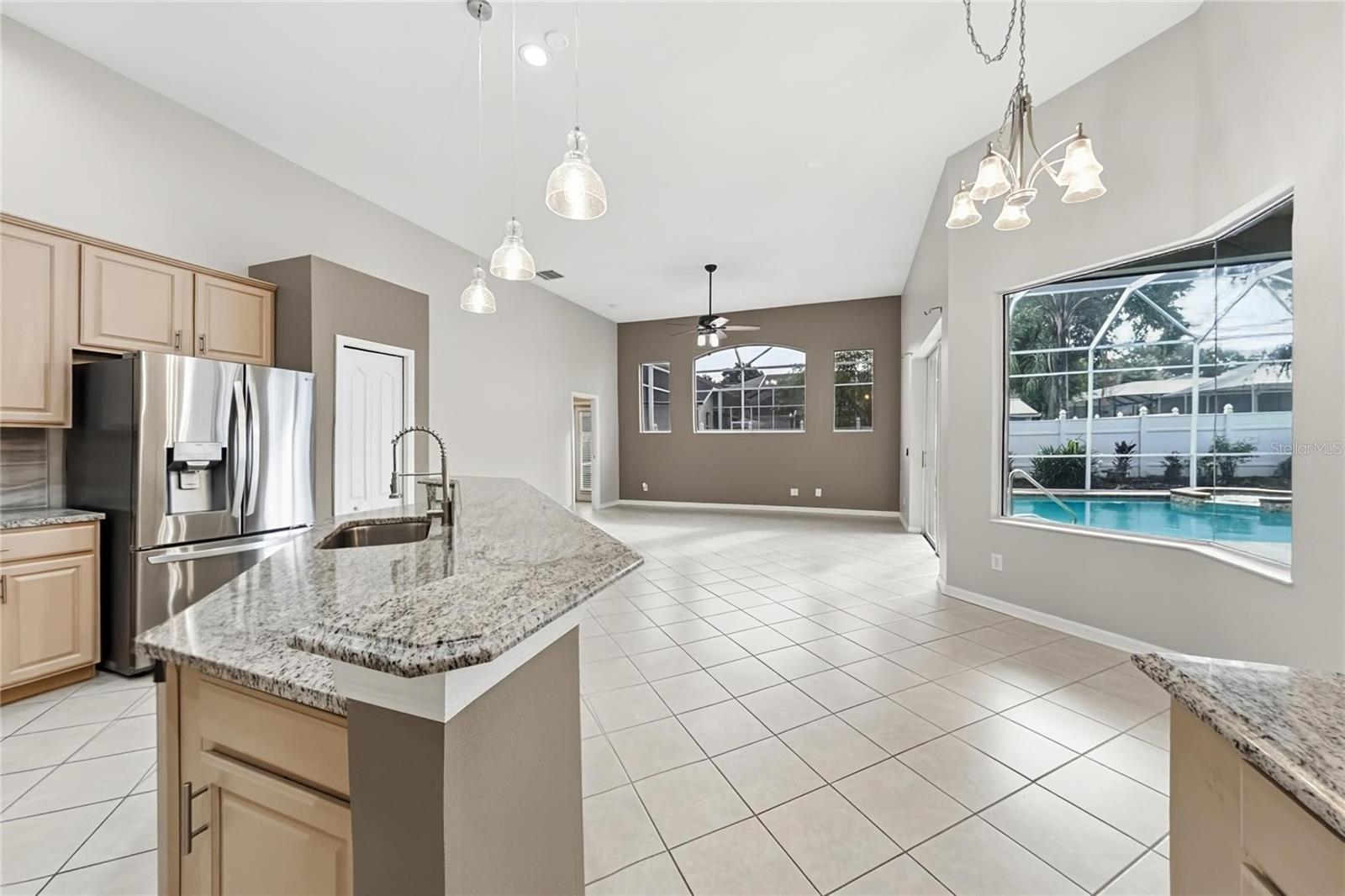 219 RONJA LN