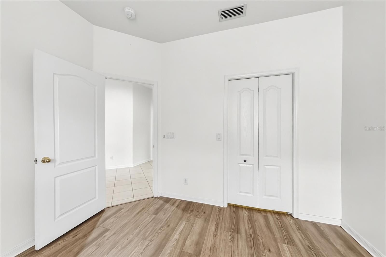 219 RONJA LN