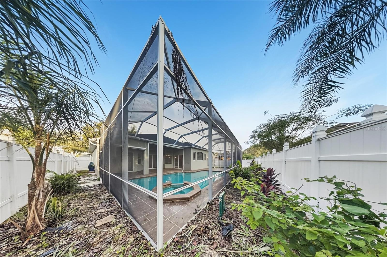 219 RONJA LN