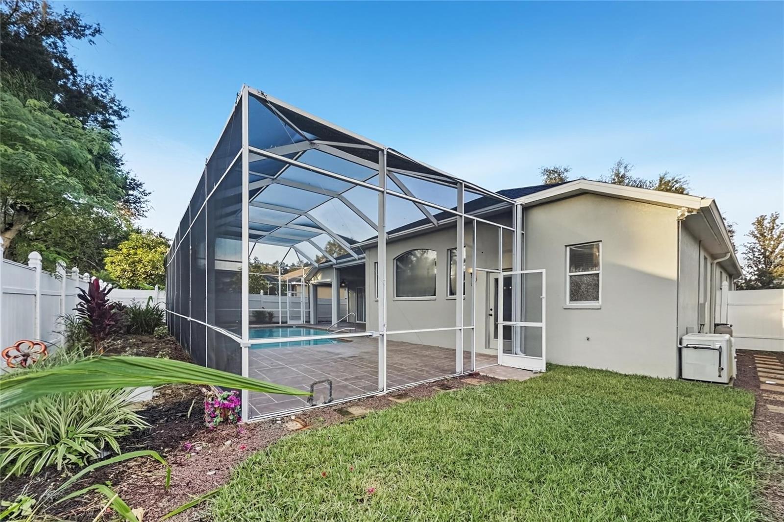 219 RONJA LN