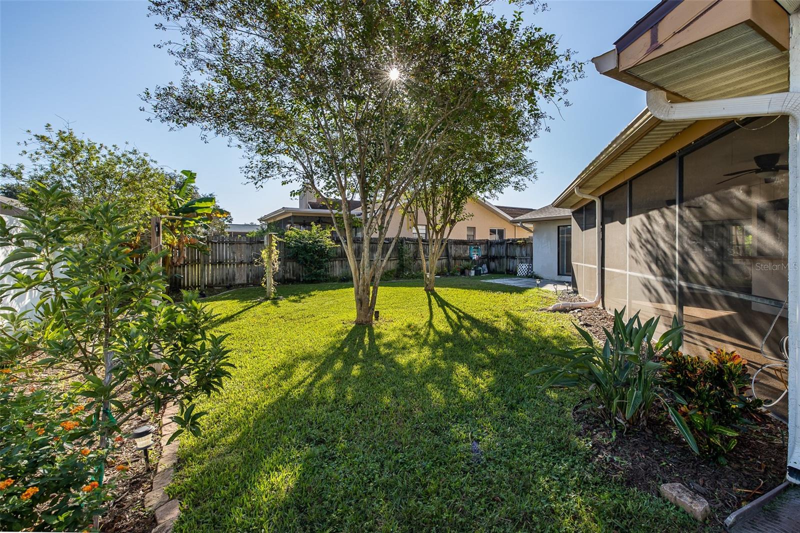10235 LANDMARK DR