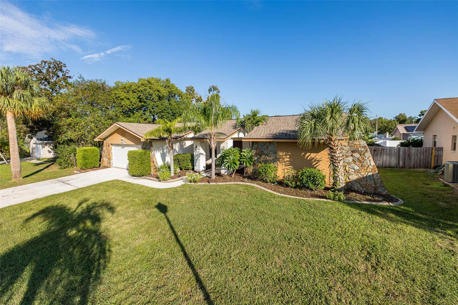 10235 LANDMARK DR
