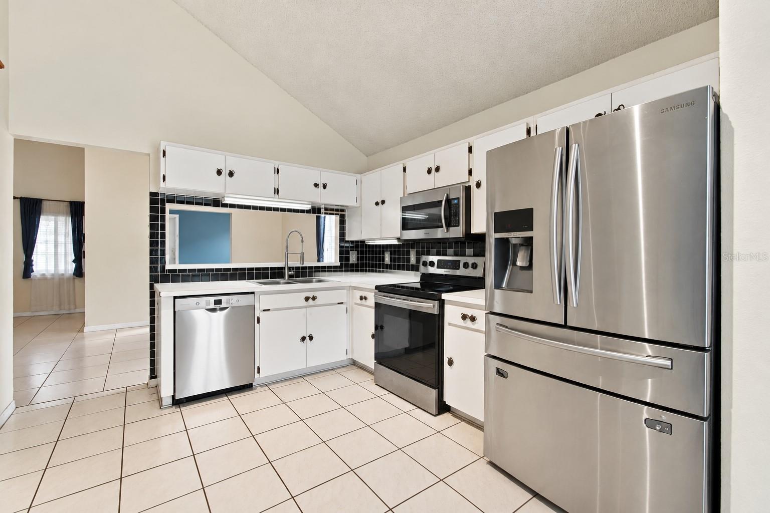 24138 TWIN CT