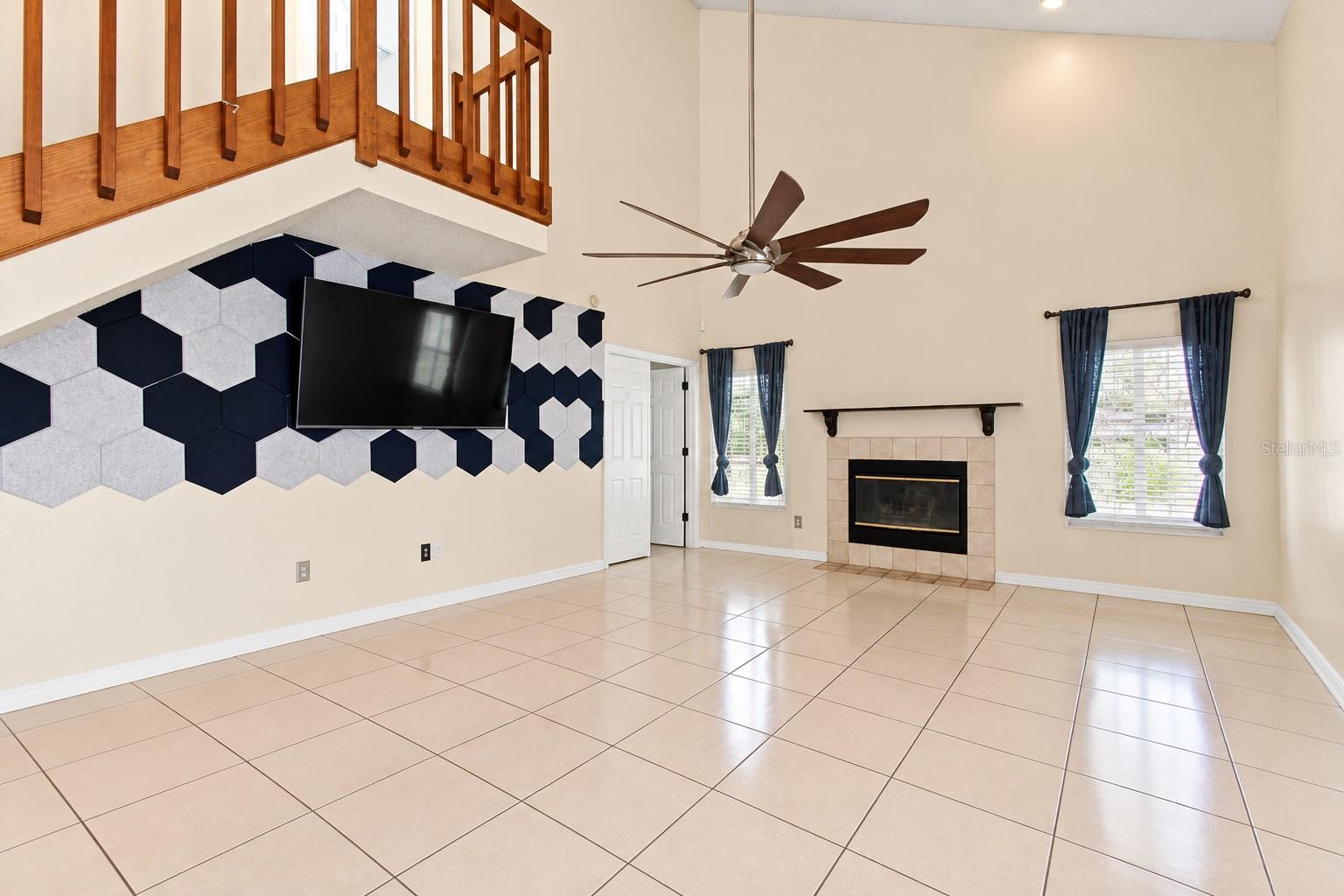 24138 TWIN CT