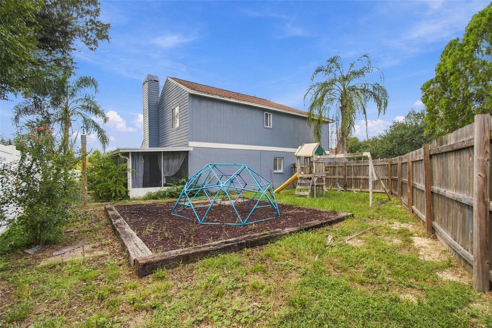 24138 TWIN CT