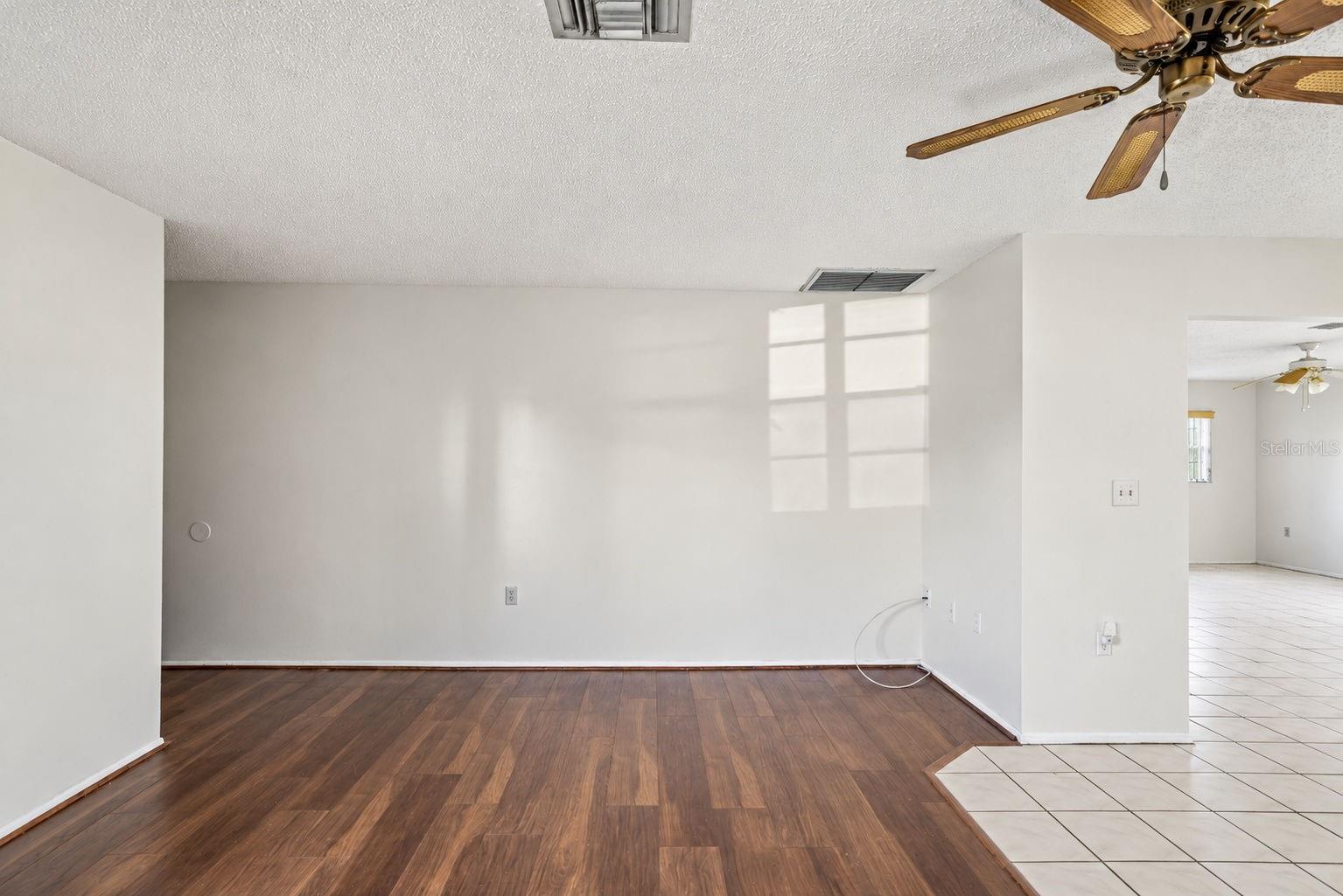 10970 PEPPERTREE LN