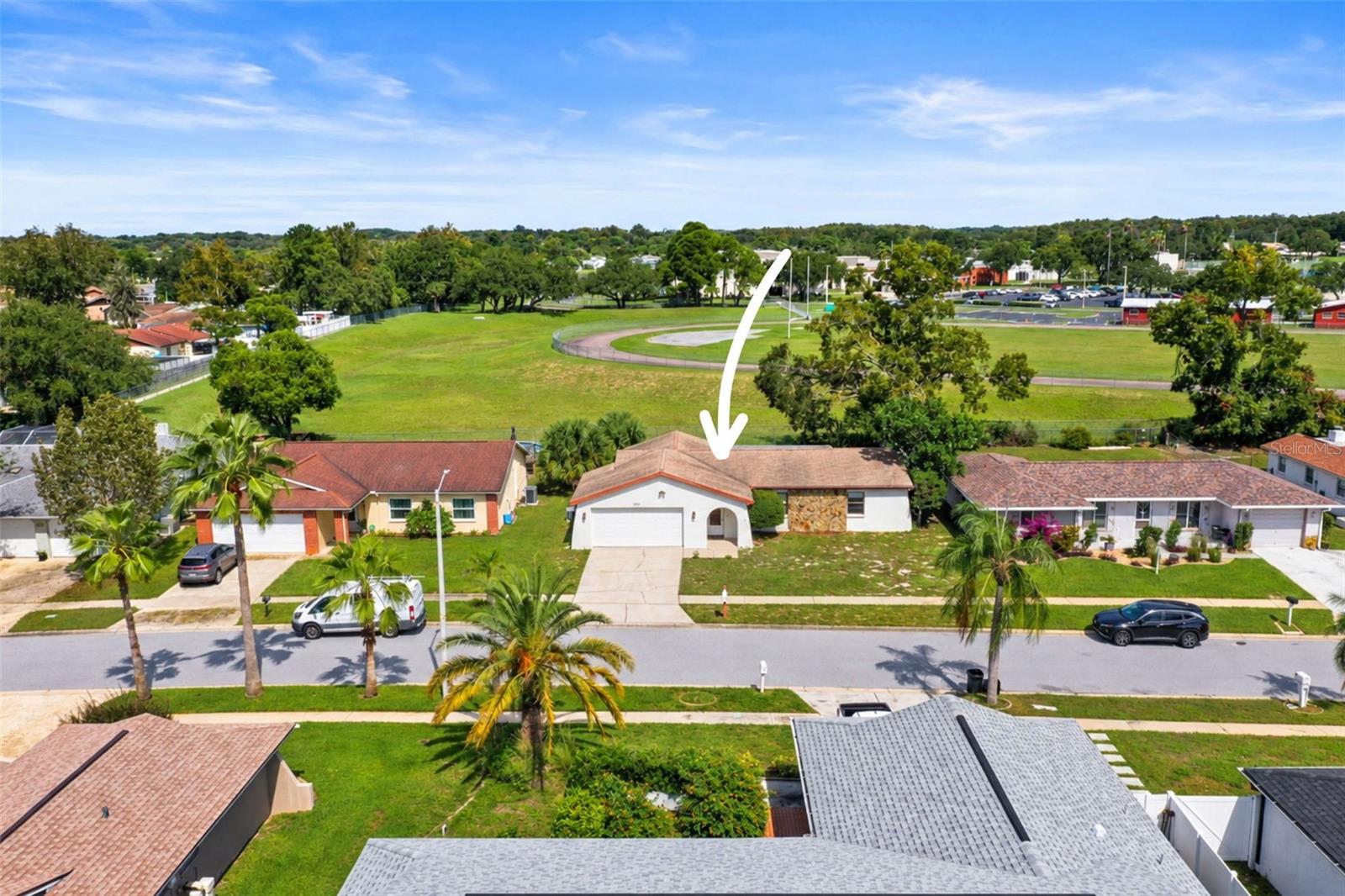 10970 PEPPERTREE LN