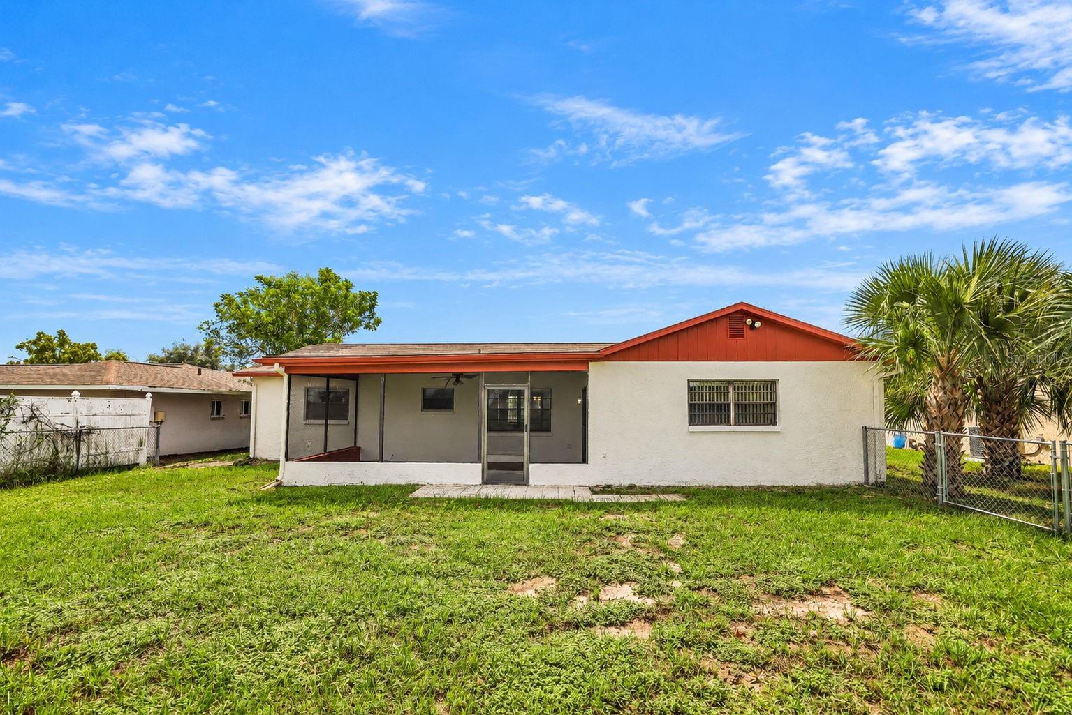 10970 PEPPERTREE LN