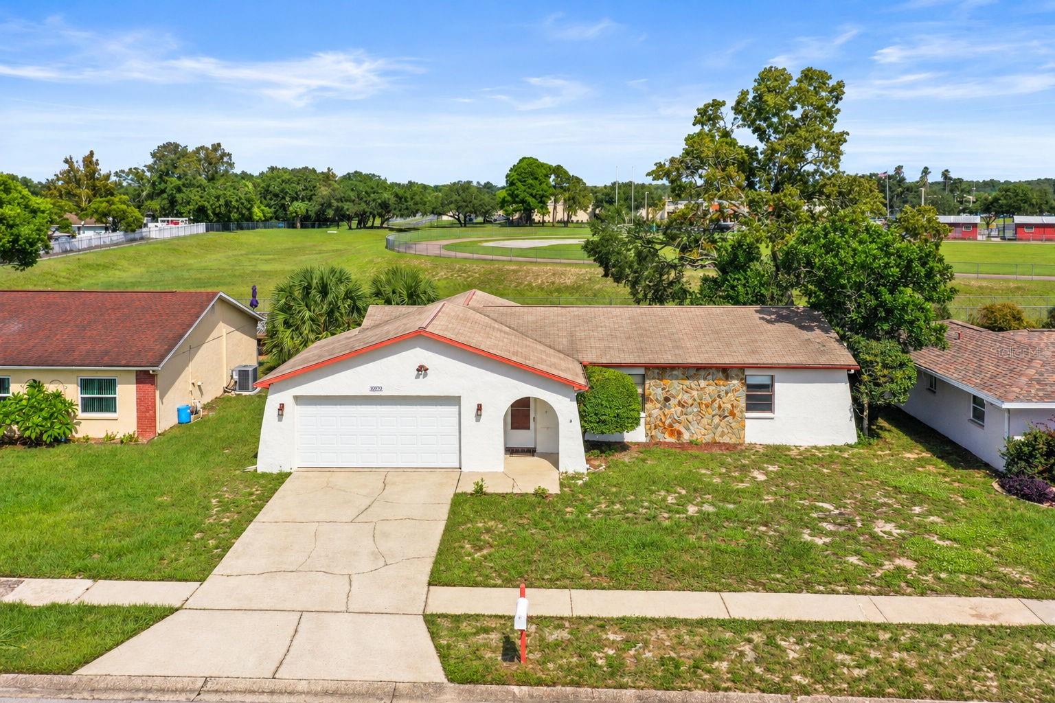 10970 PEPPERTREE LN