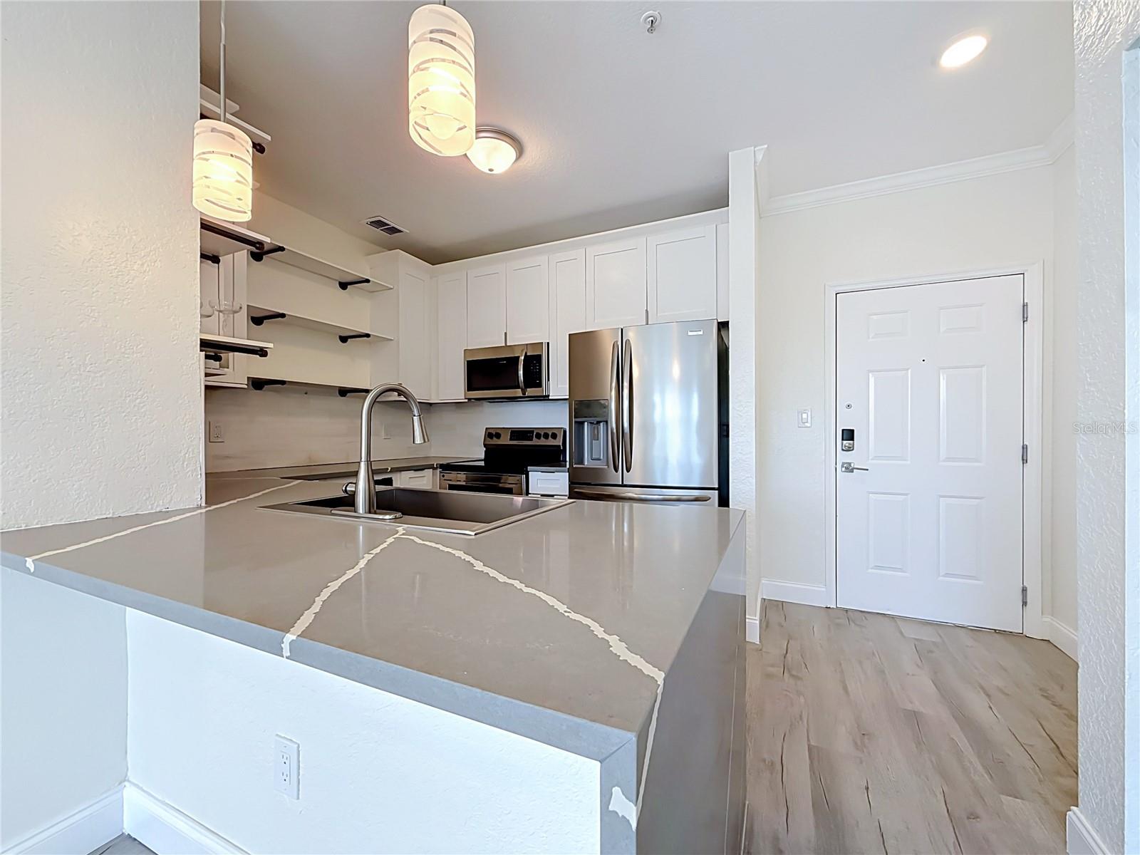5000 CULBREATH KEY WAY #8-207