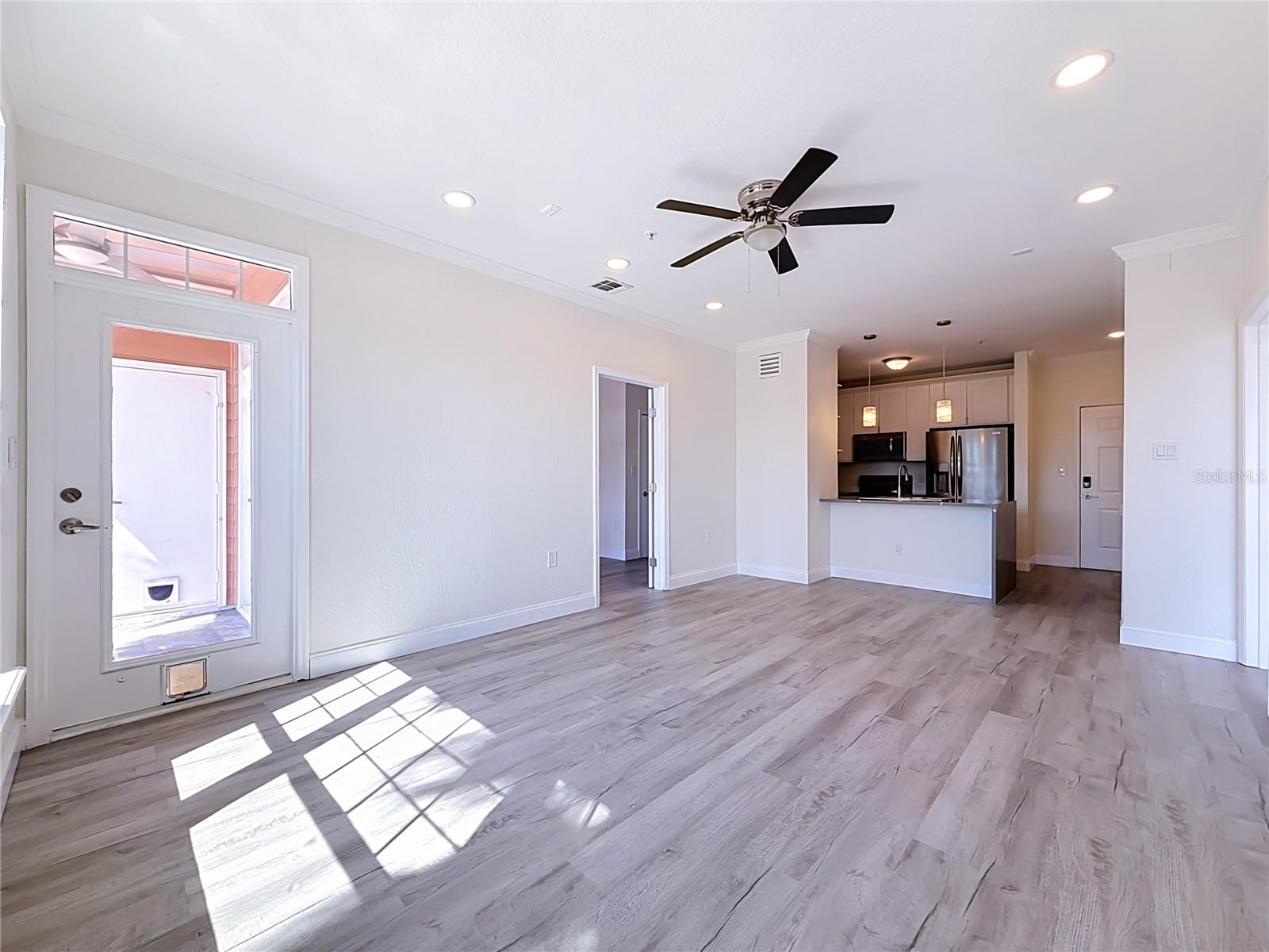 5000 CULBREATH KEY WAY #8-207