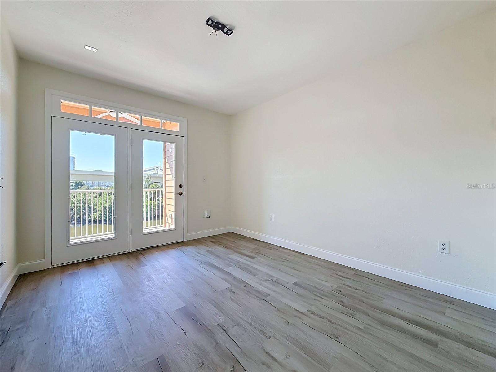5000 CULBREATH KEY WAY #8-207