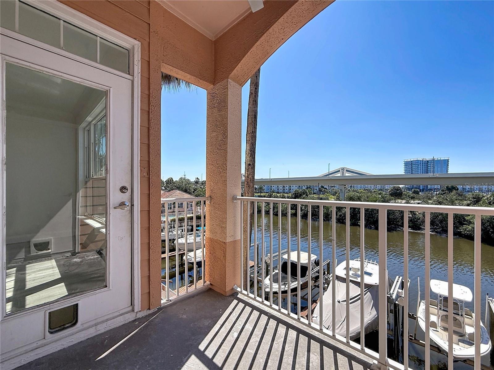 5000 CULBREATH KEY WAY #8-207