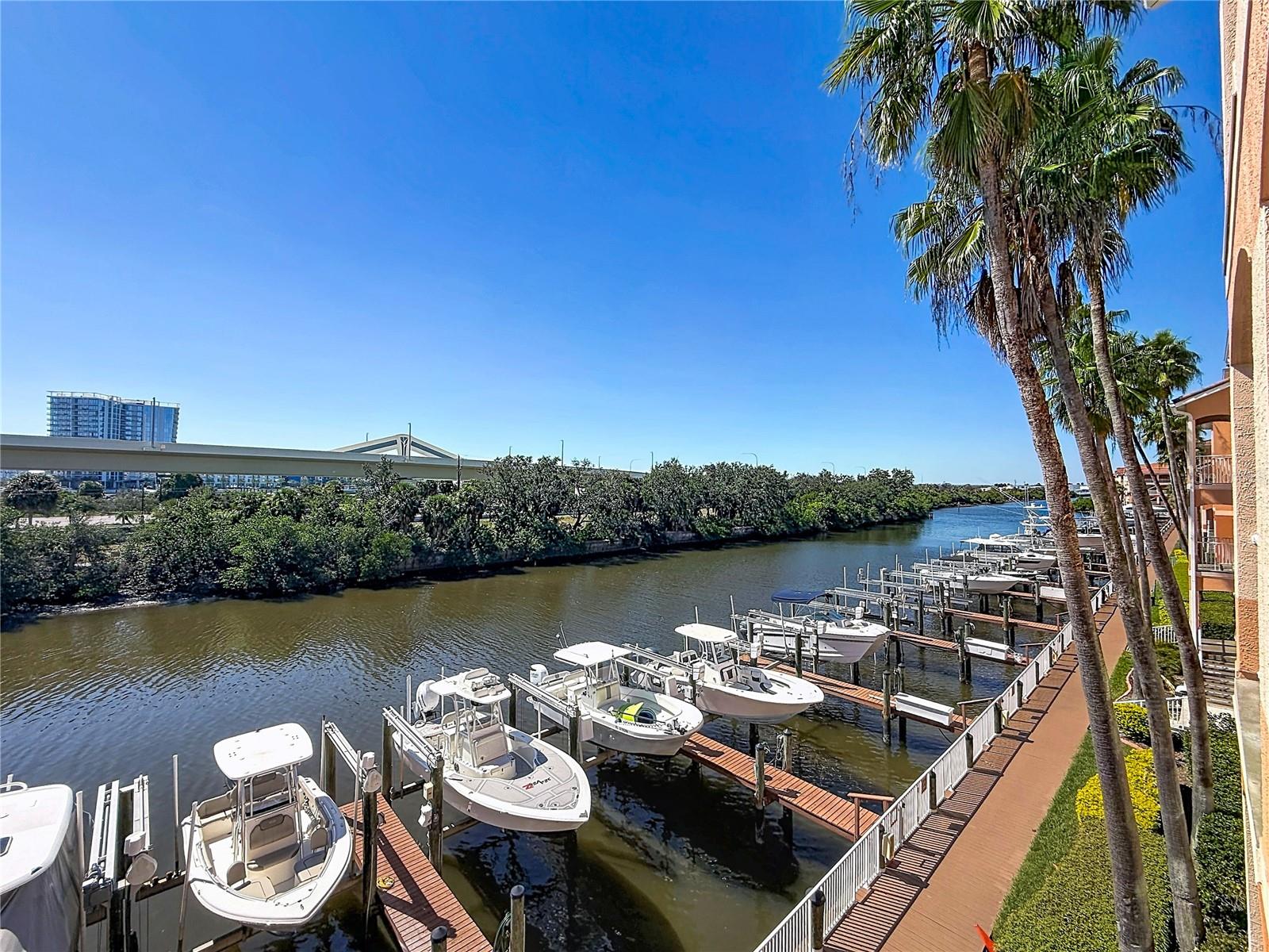5000 CULBREATH KEY WAY #8-207