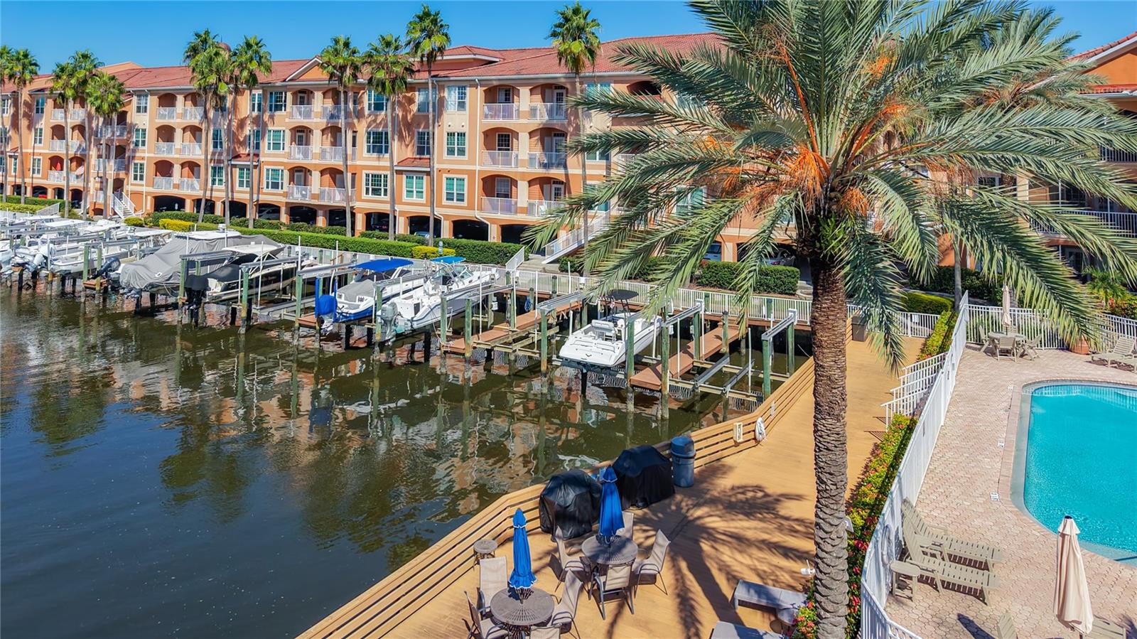 5000 CULBREATH KEY WAY #8-207