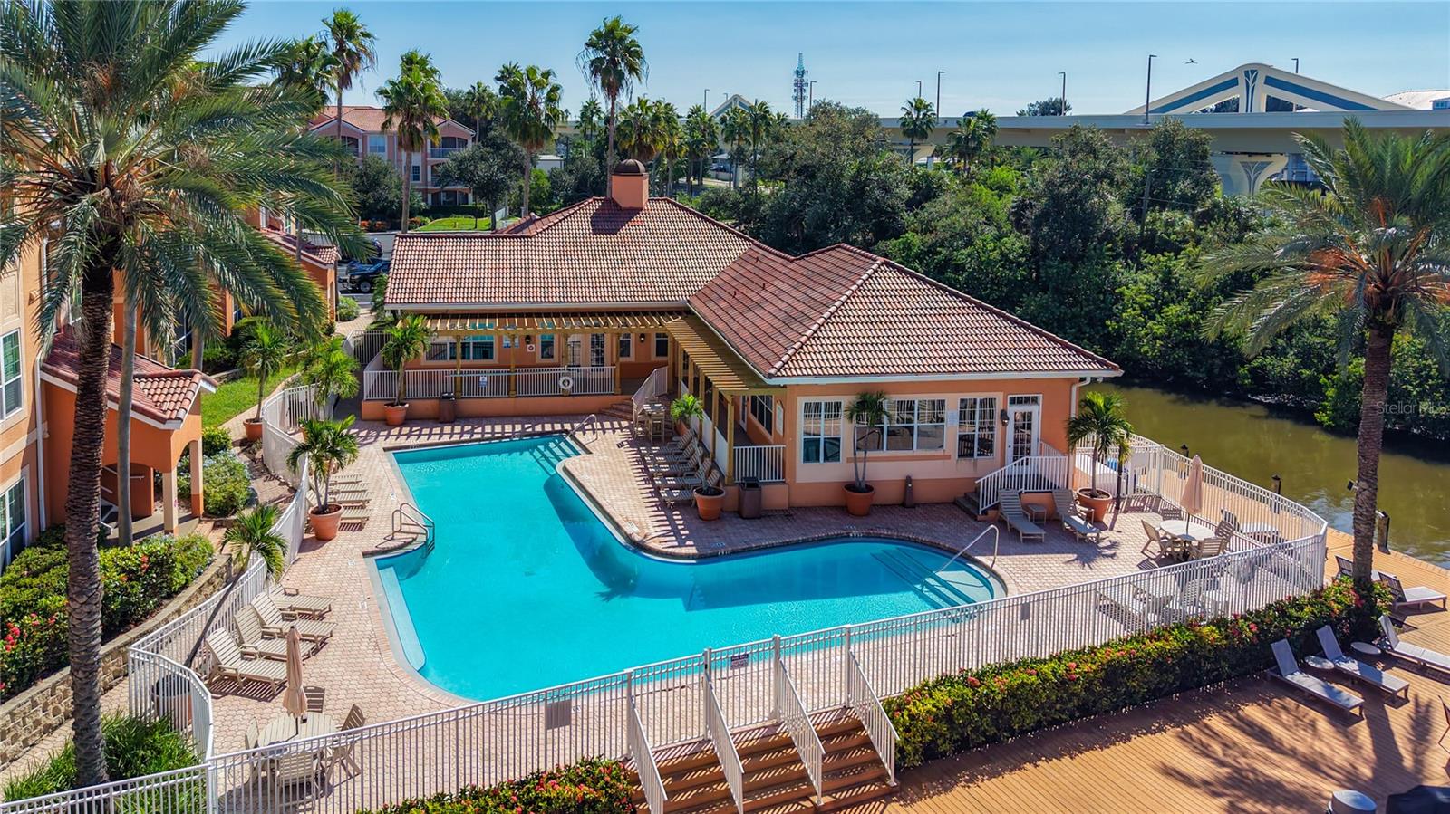 5000 CULBREATH KEY WAY #8-207