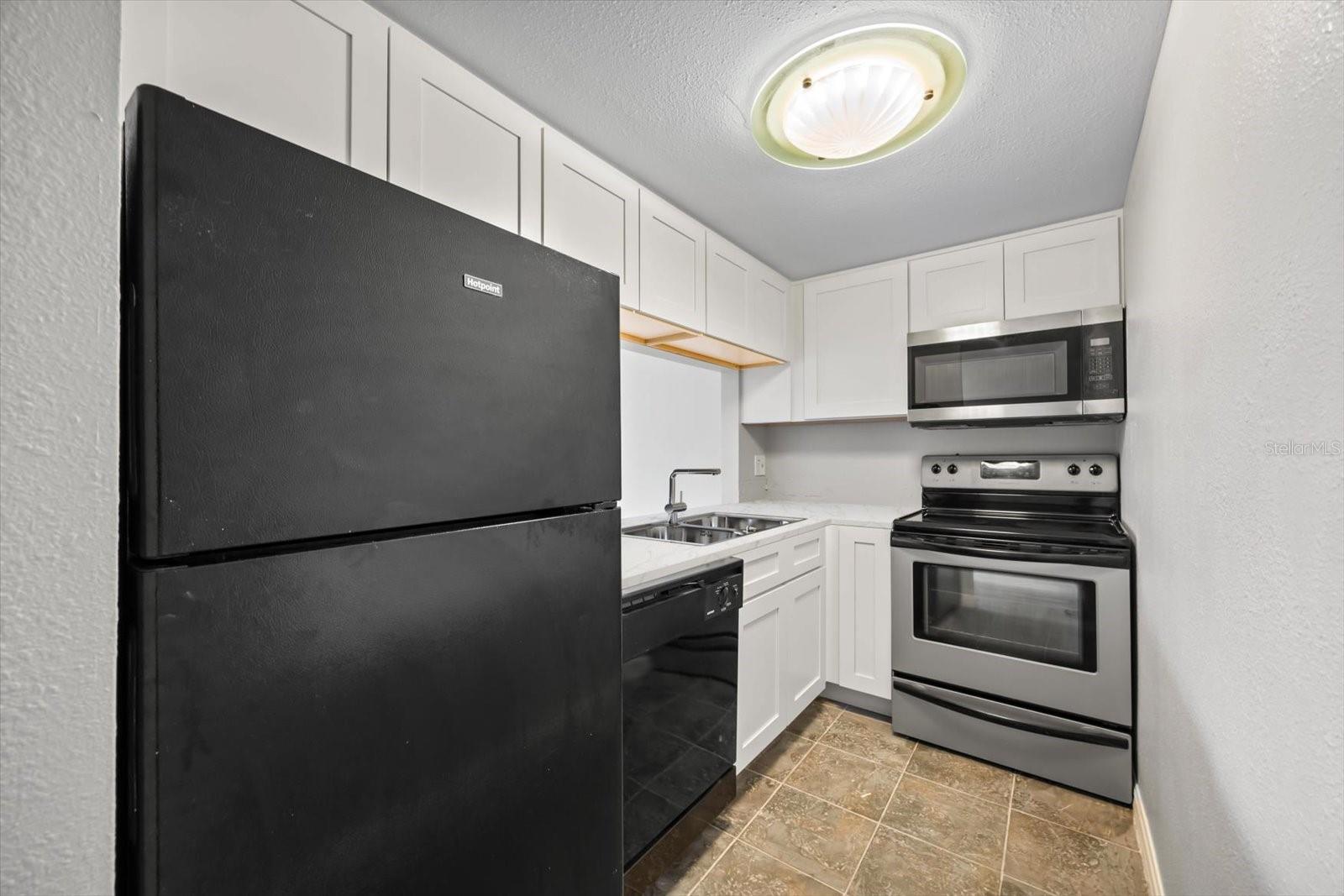 7169 E BANK DR #7169