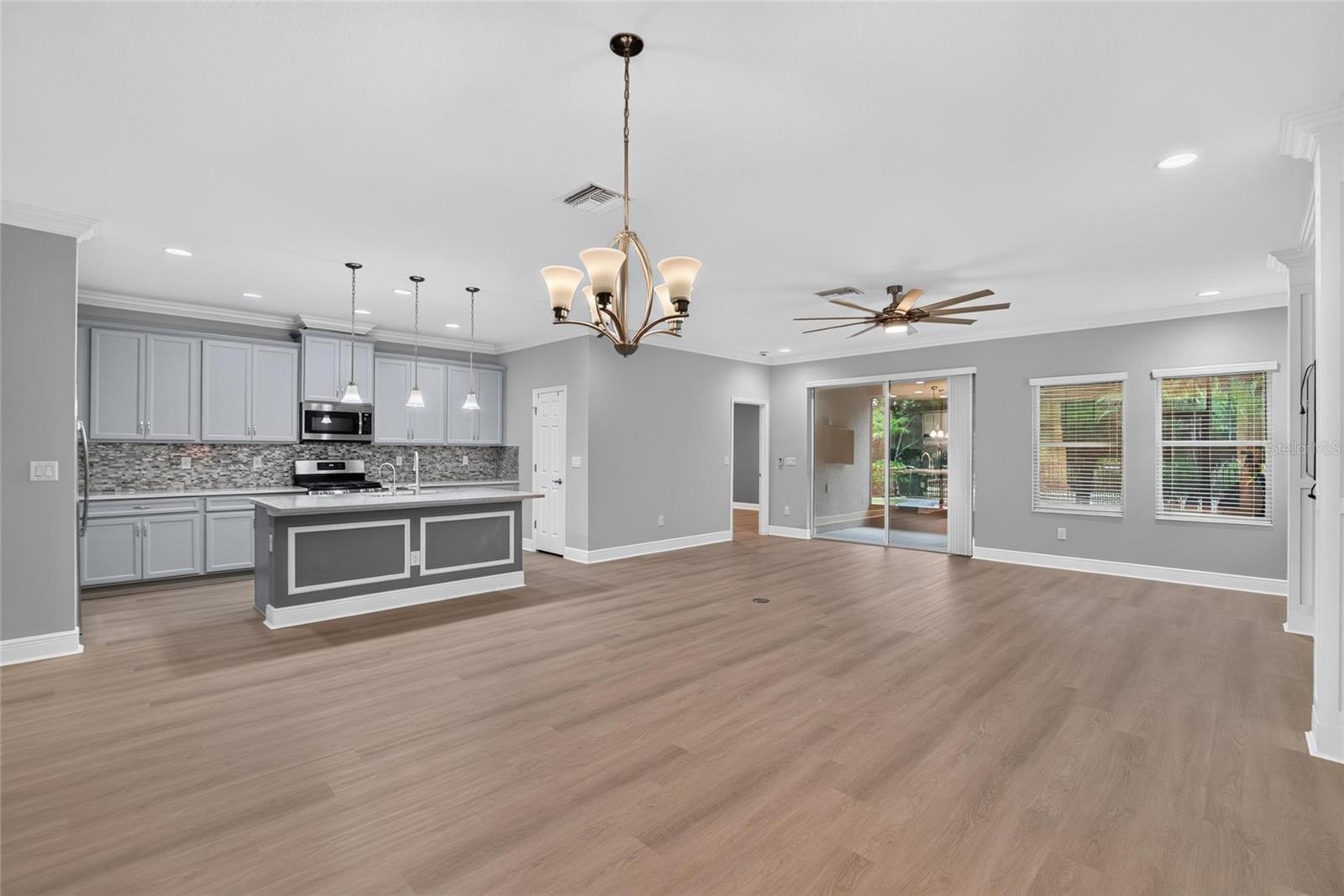 6134 COLMAR PL