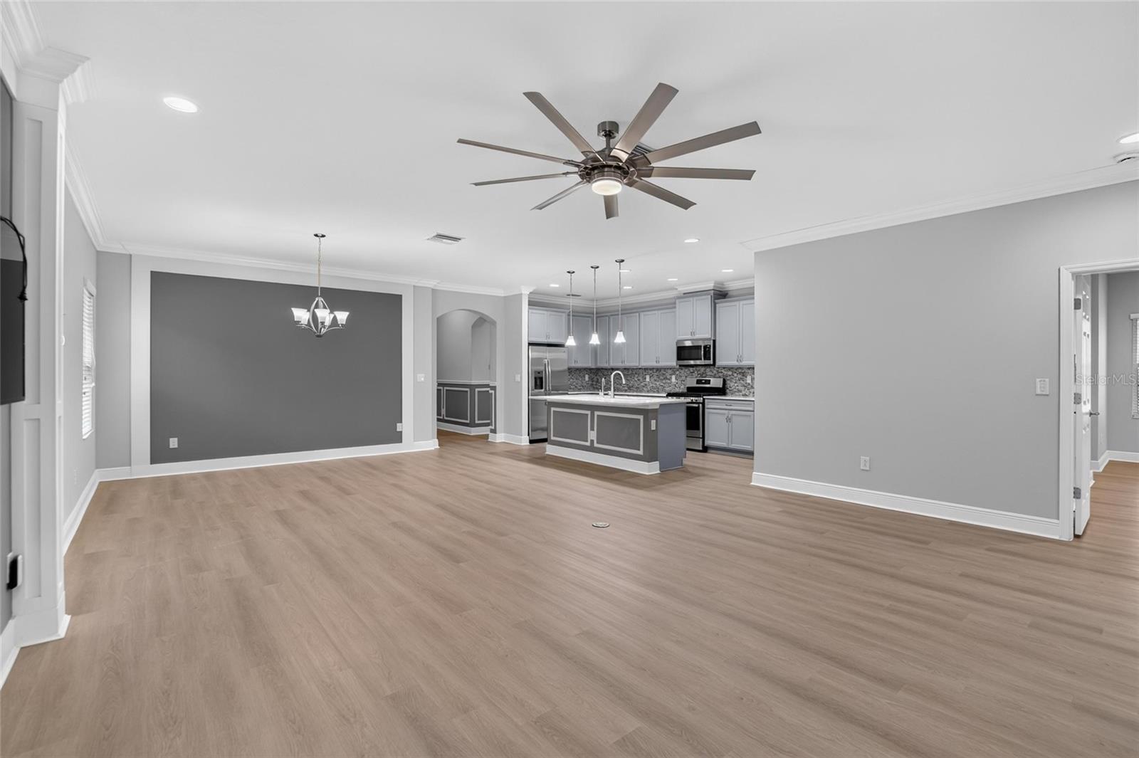 6134 COLMAR PL