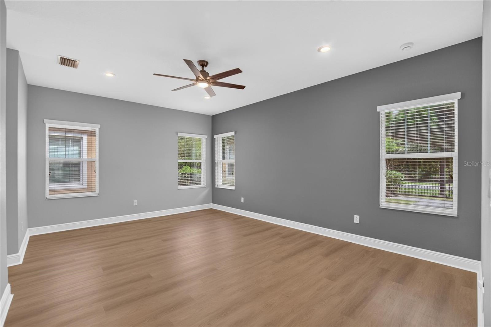 6134 COLMAR PL