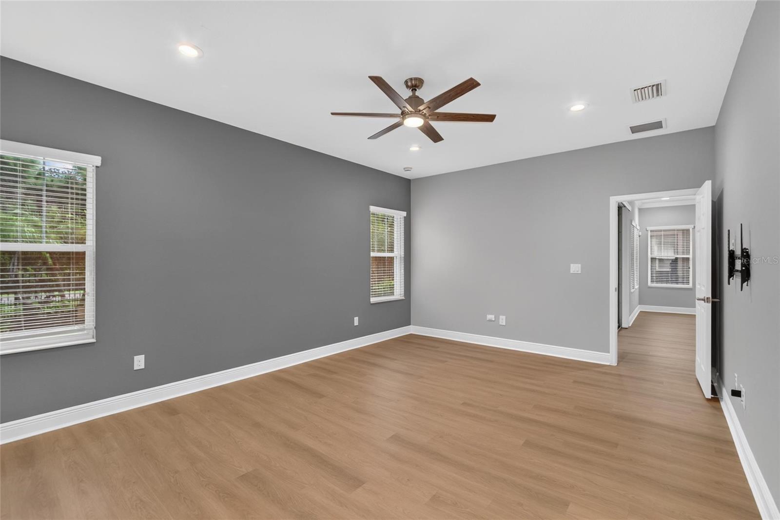 6134 COLMAR PL