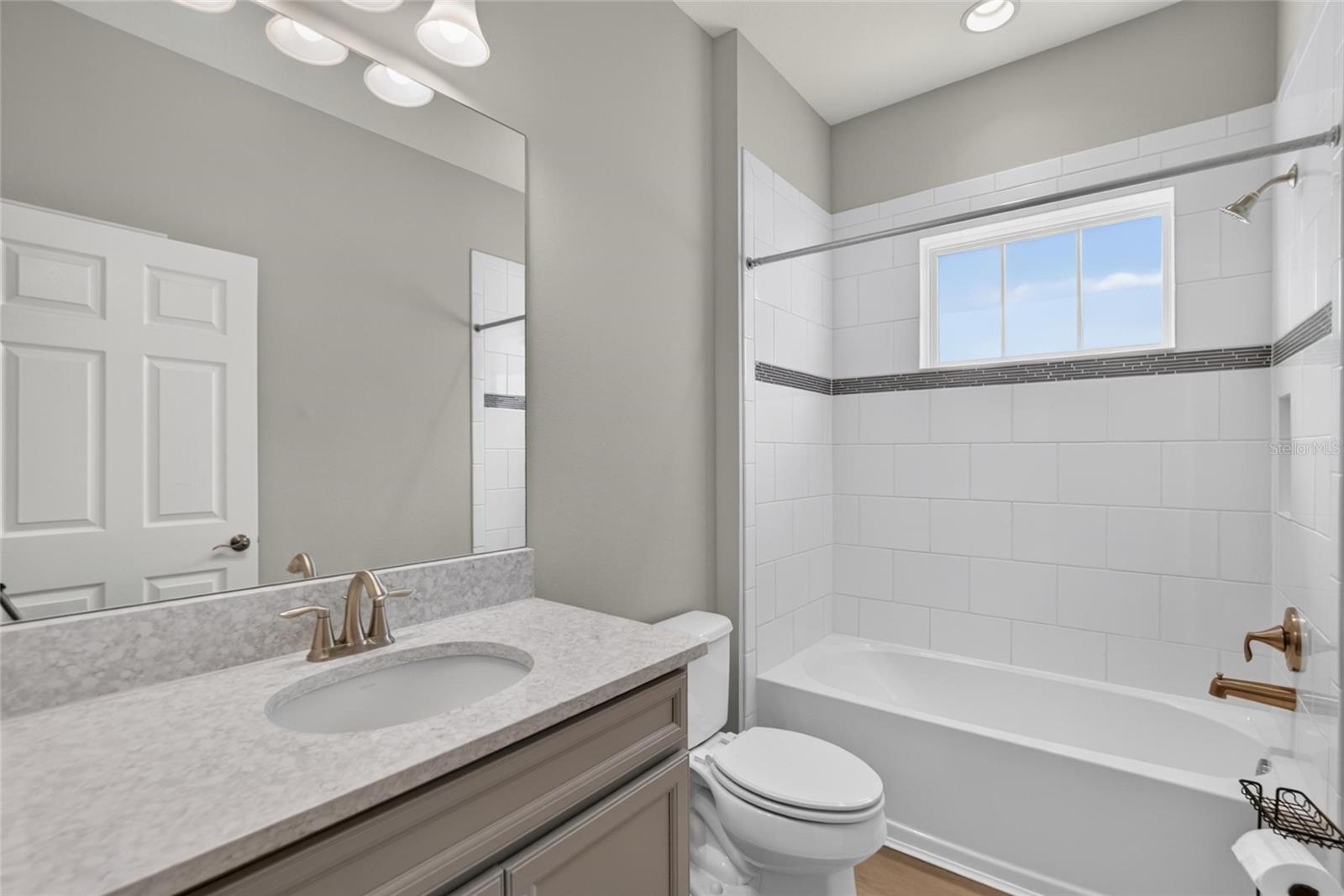 6134 COLMAR PL