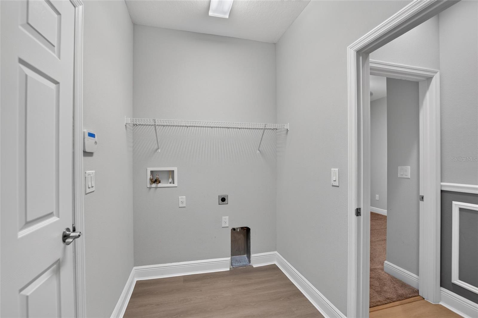 6134 COLMAR PL