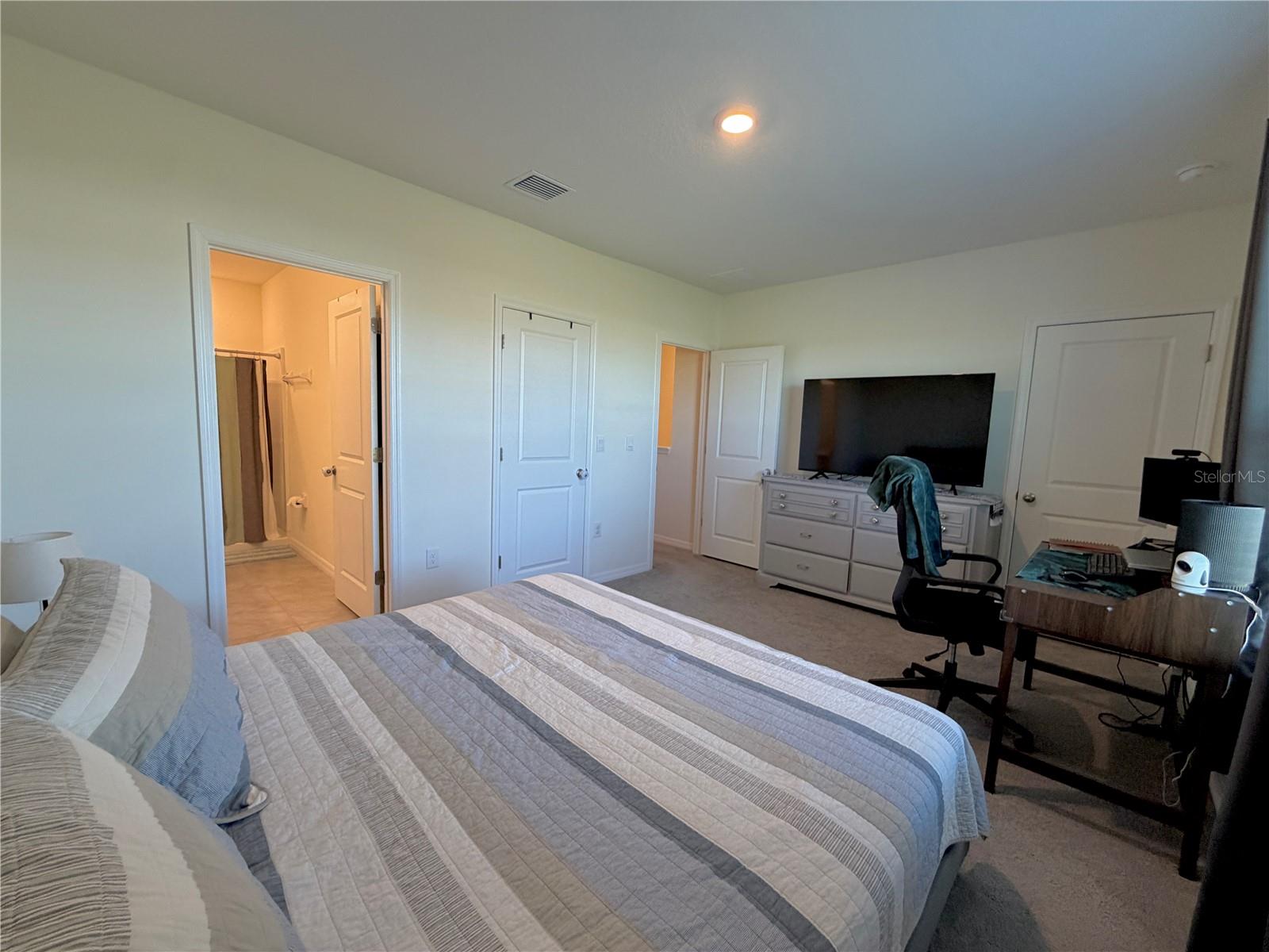 33075 FROSTED CLOVER WAY