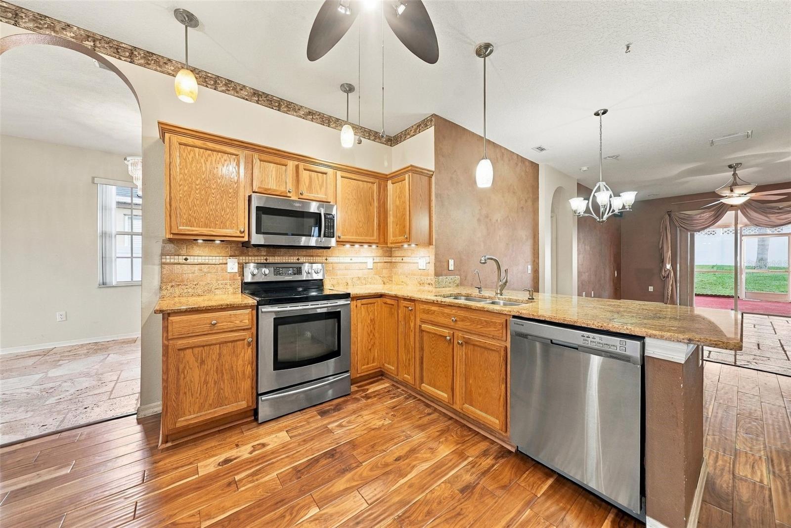 4421 TARKINGTON DR