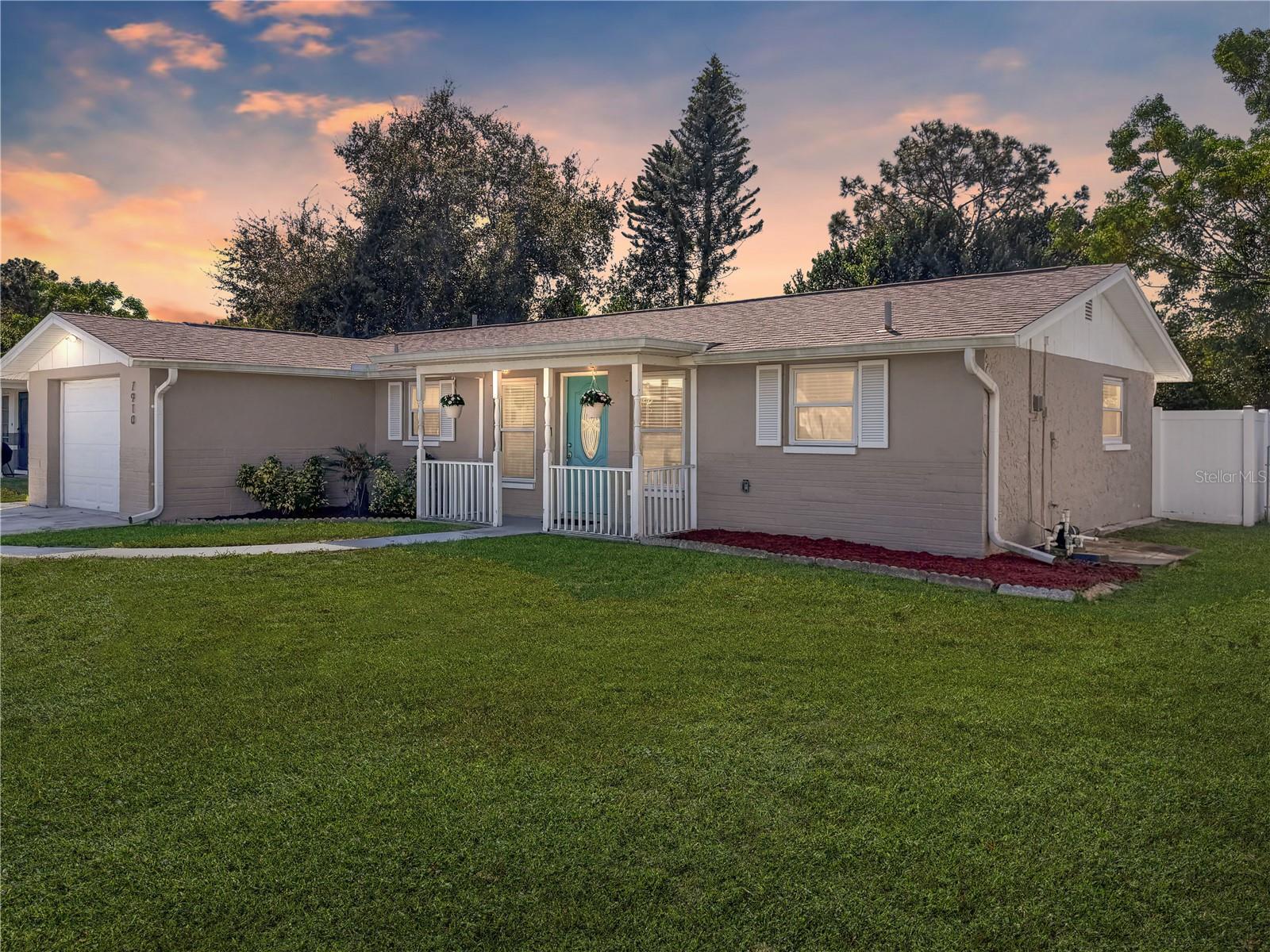 7910 ILEX DR