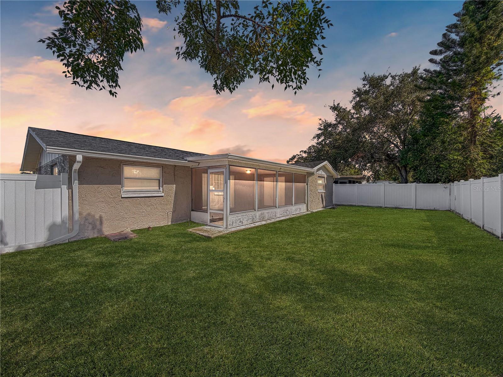 7910 ILEX DR