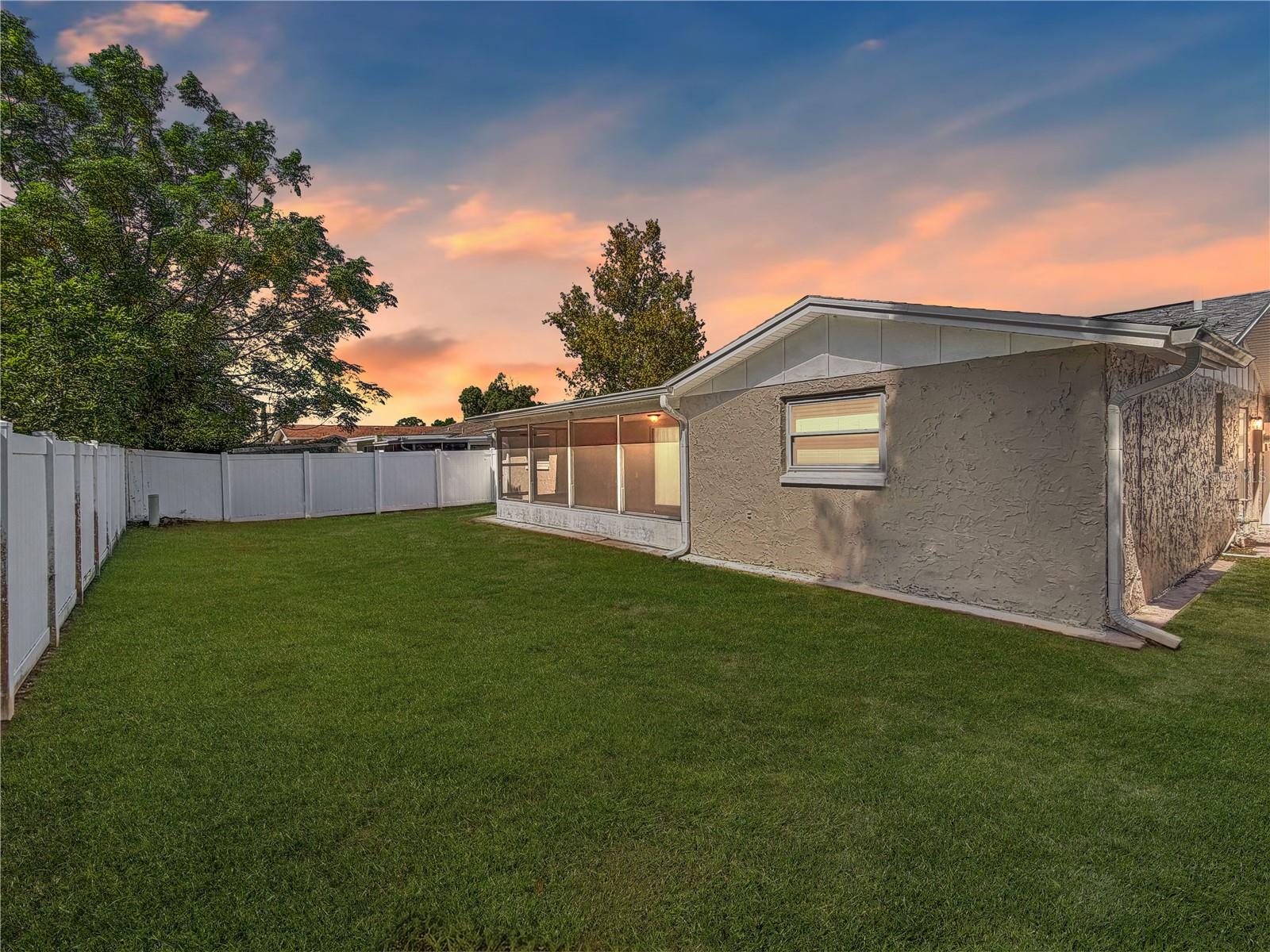 7910 ILEX DR