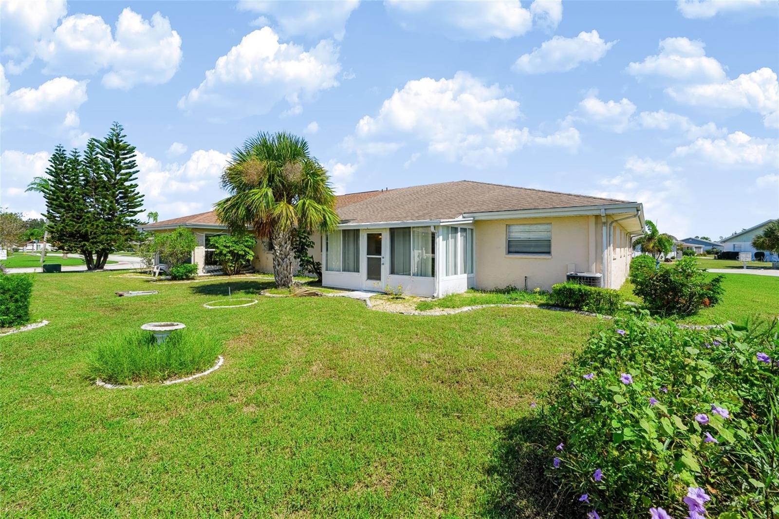 303 GREEN MANOR DR