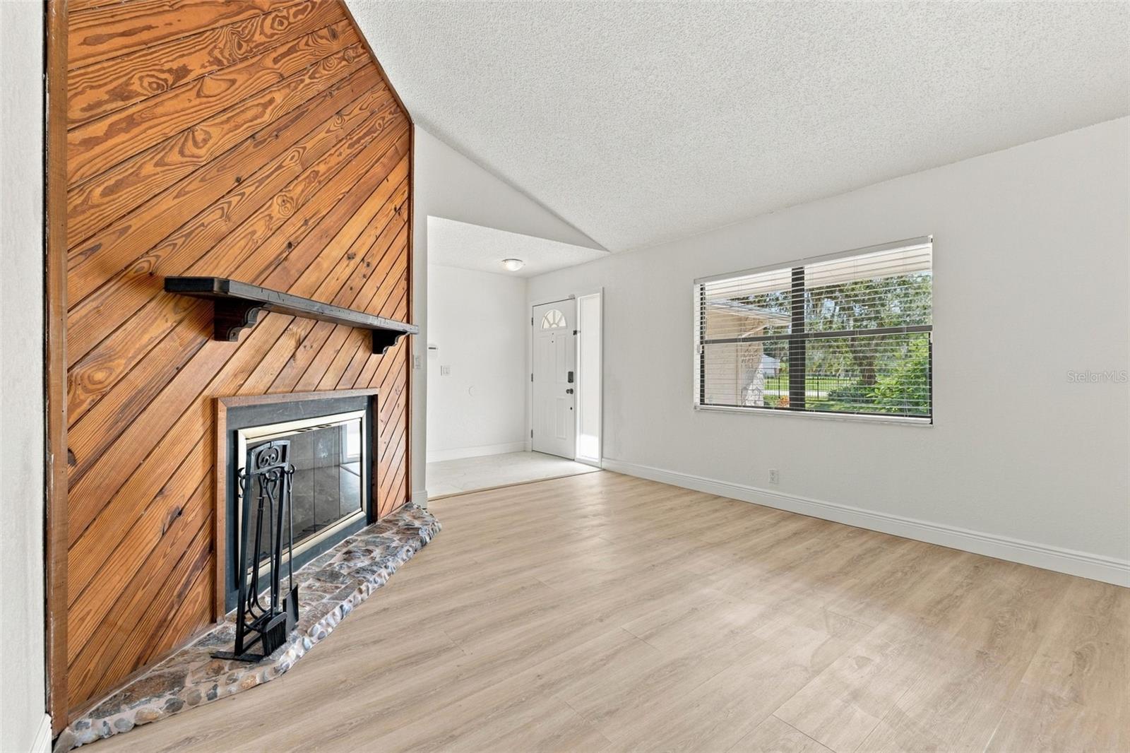 18306 CRAWLEY RD