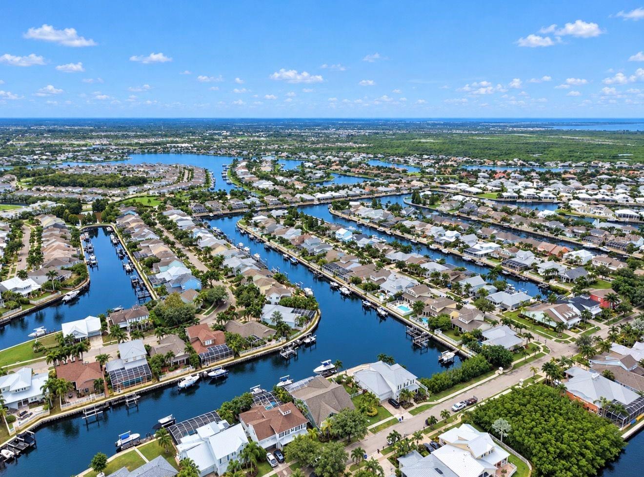 542 ISLEBAY DR