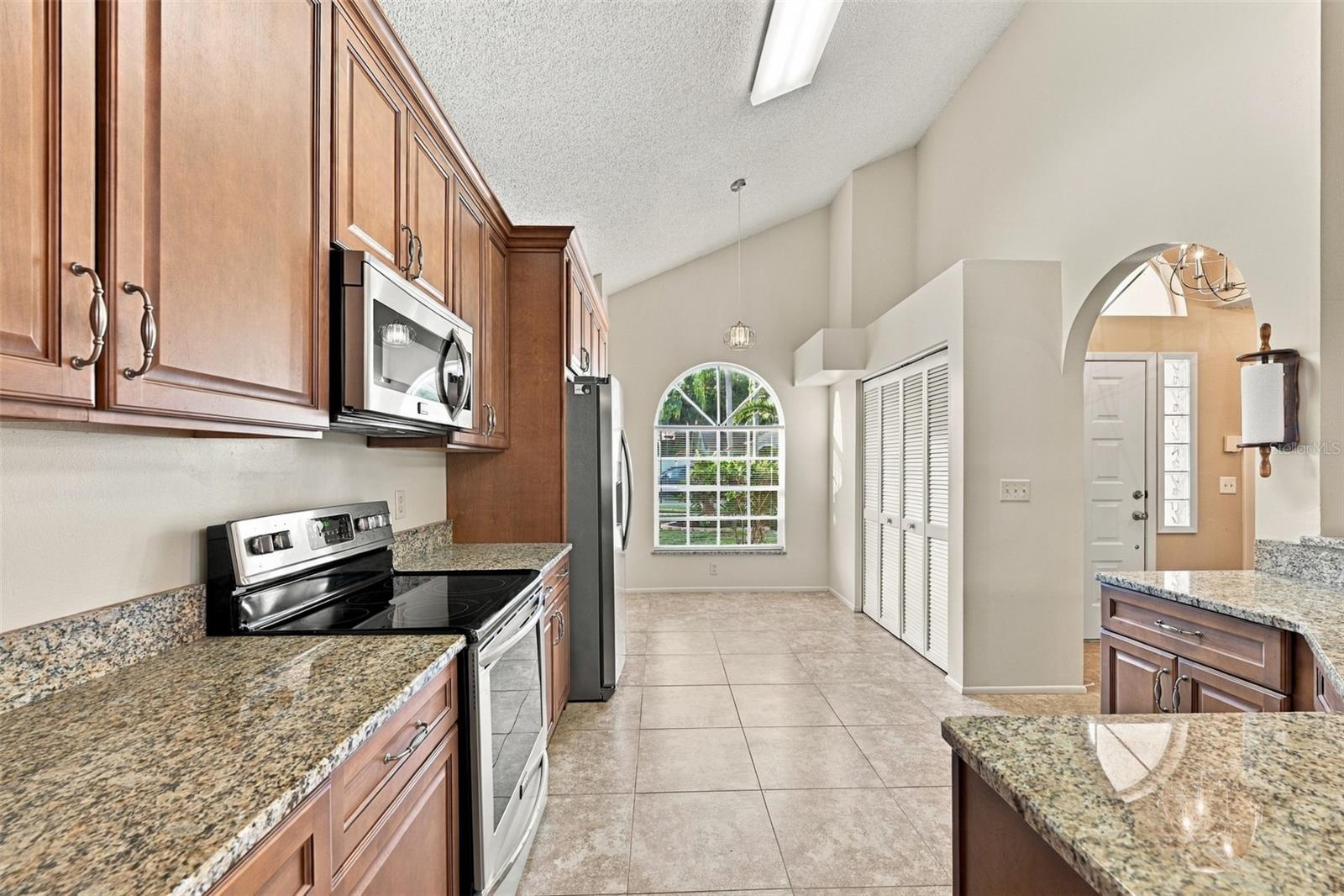 11109 CLAYRIDGE DR
