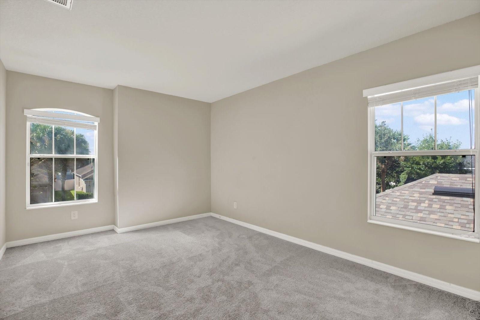 7127 FOREST MERE DR