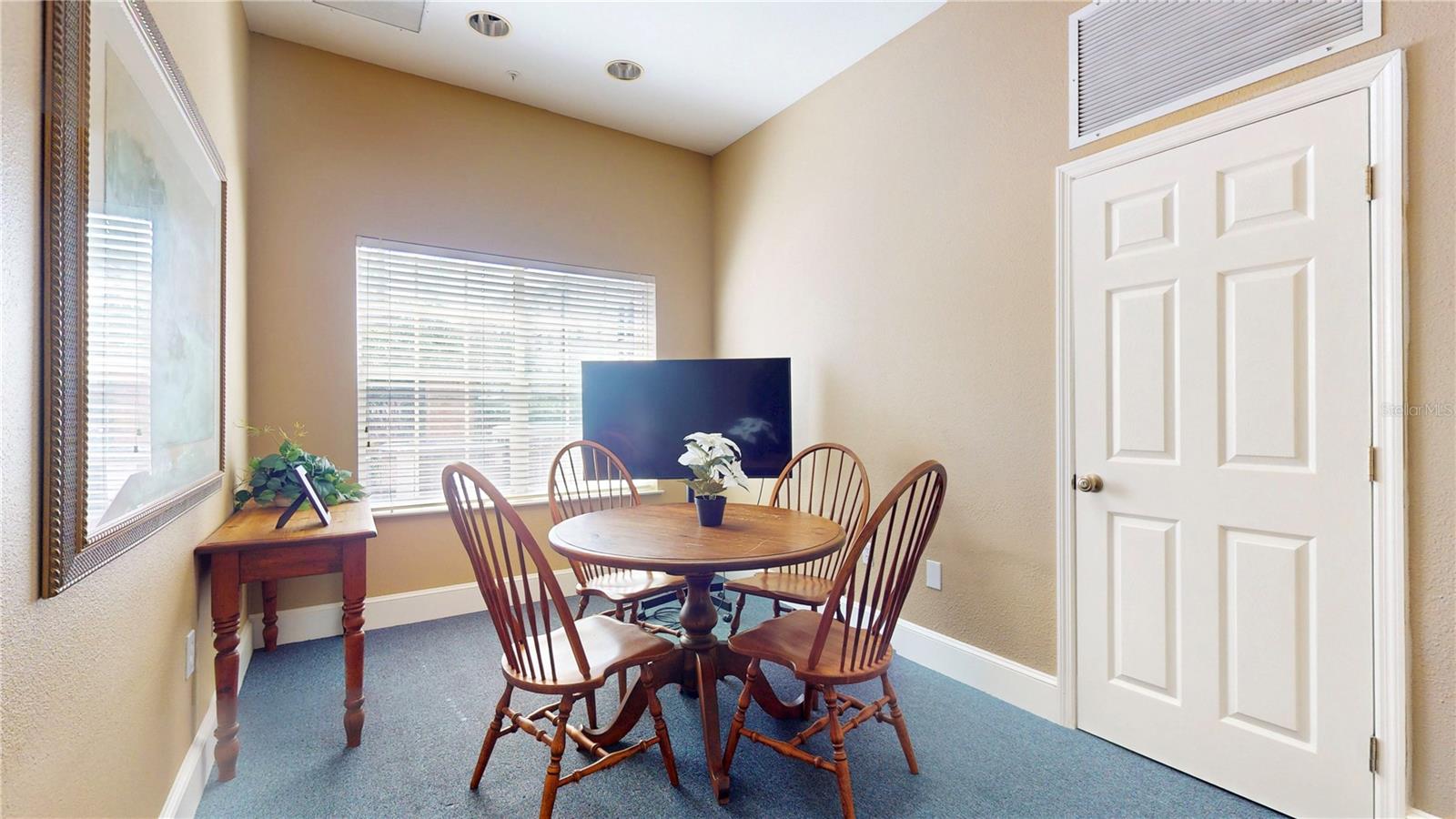 501 KNIGHTS RUN AVE #2121
