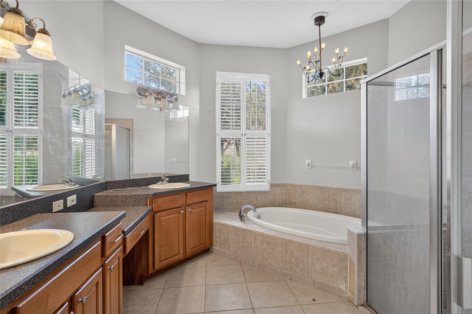 12263 CREEK EDGE DR