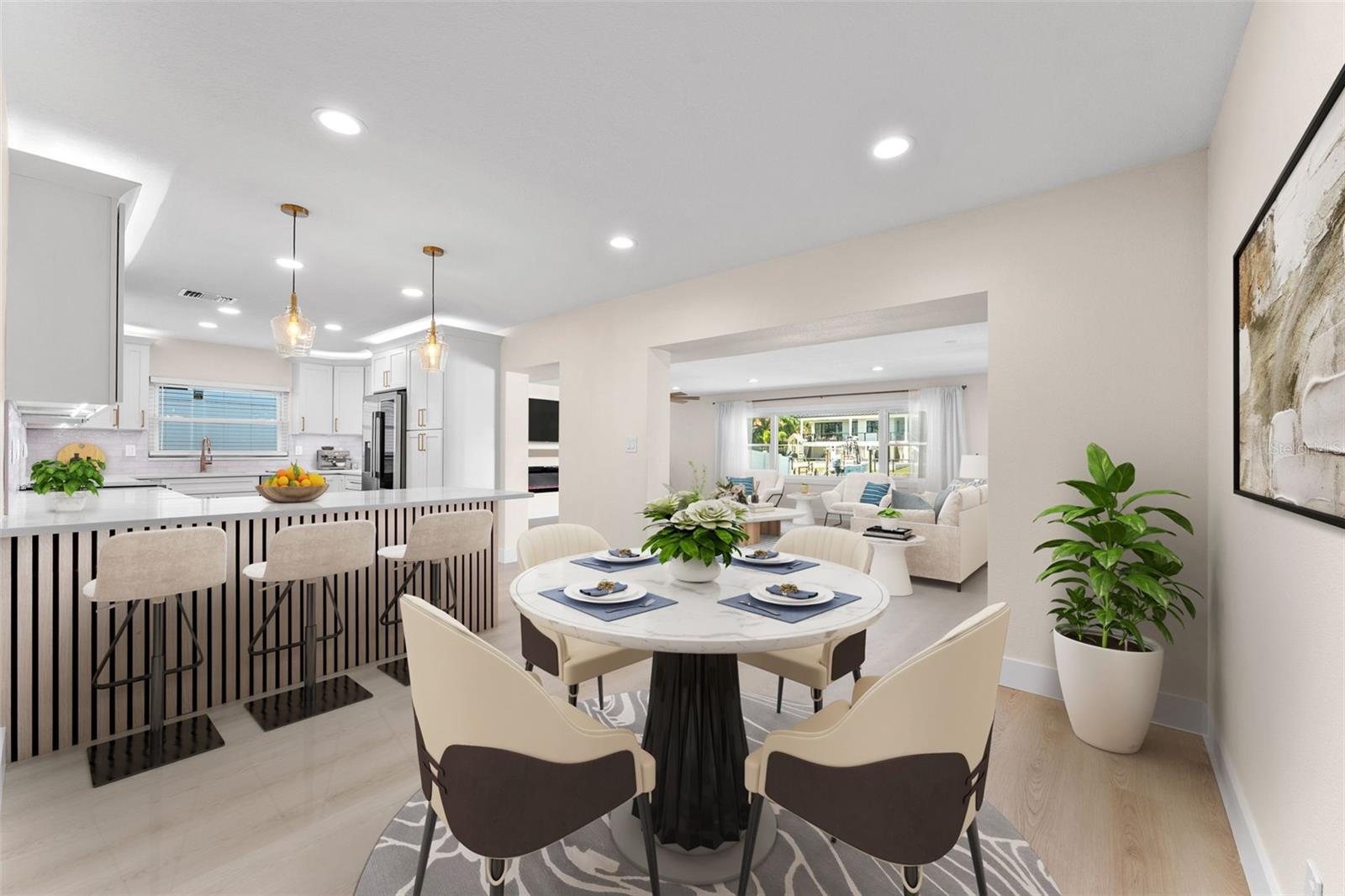 3912 FONTAINEBLEAU DR