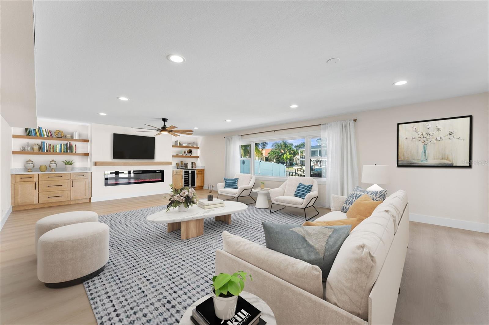 3912 FONTAINEBLEAU DR