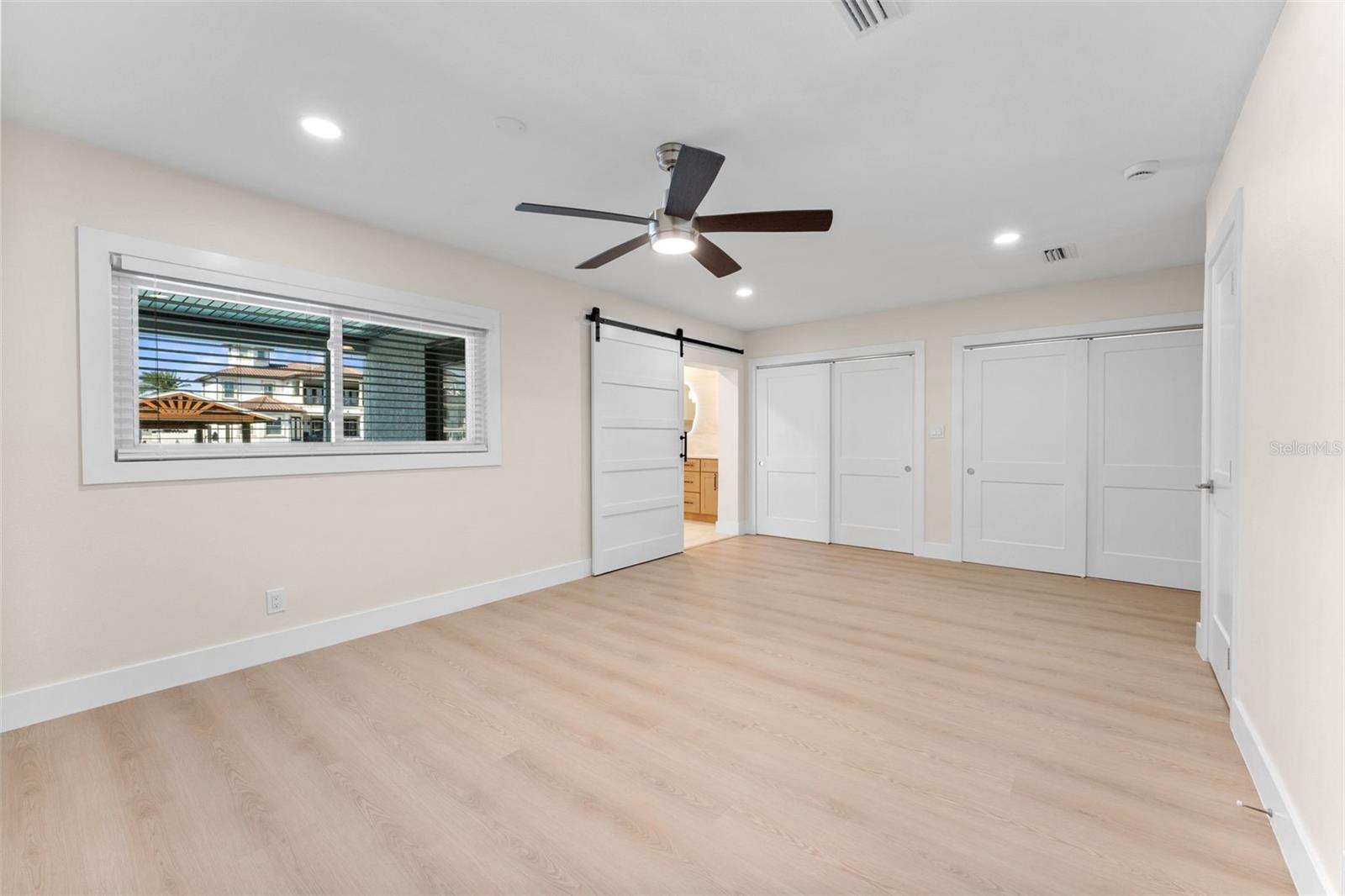 3912 FONTAINEBLEAU DR