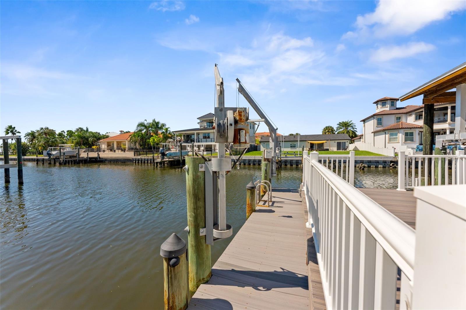 3912 FONTAINEBLEAU DR