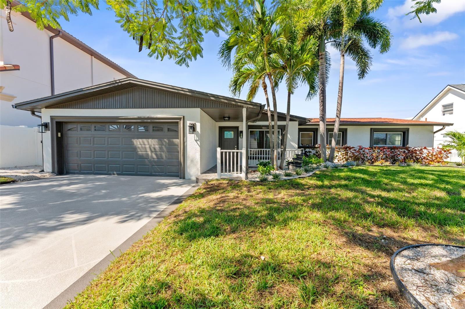 3912 FONTAINEBLEAU DR