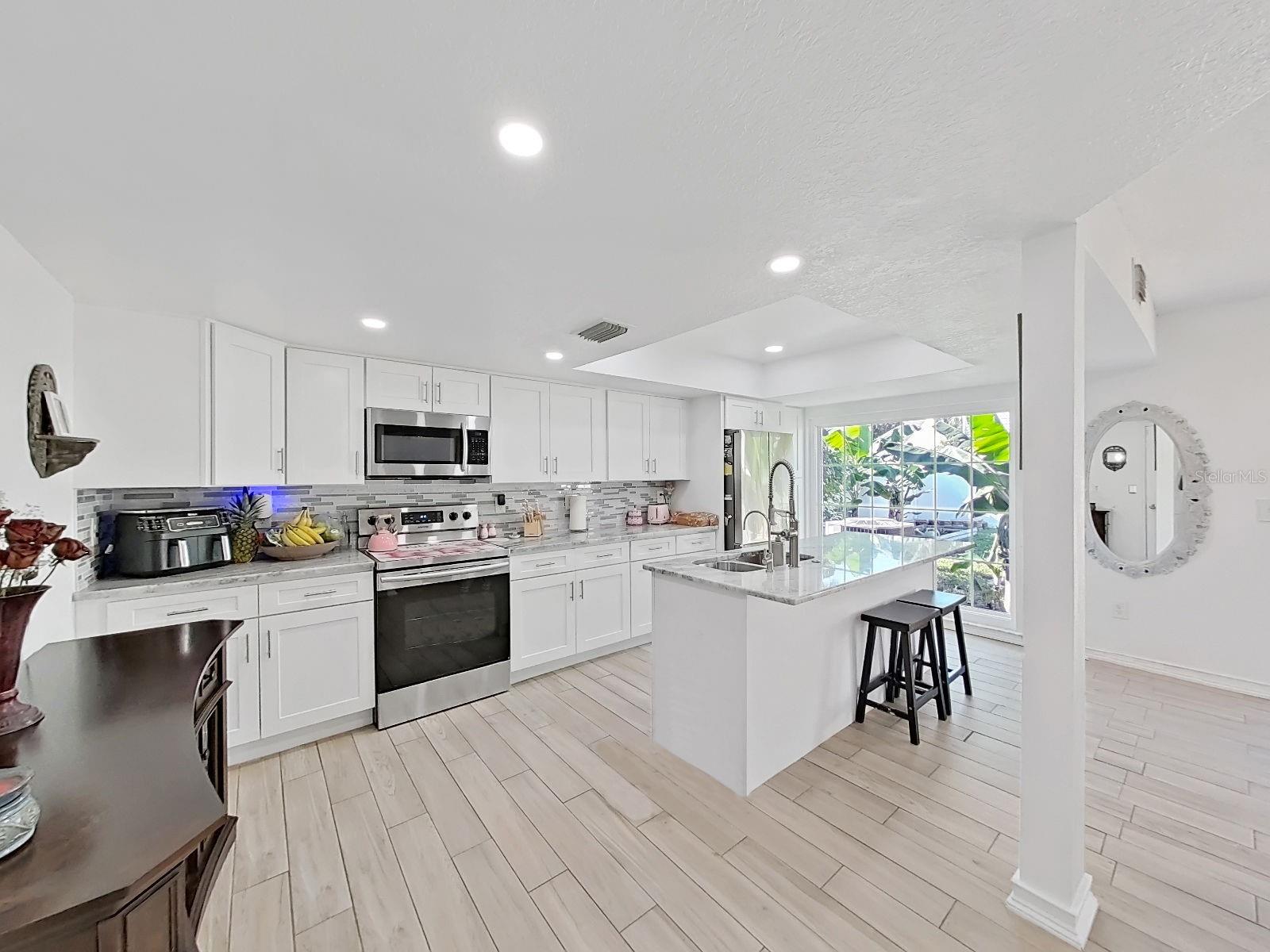 9713 LITTLE POND WAY