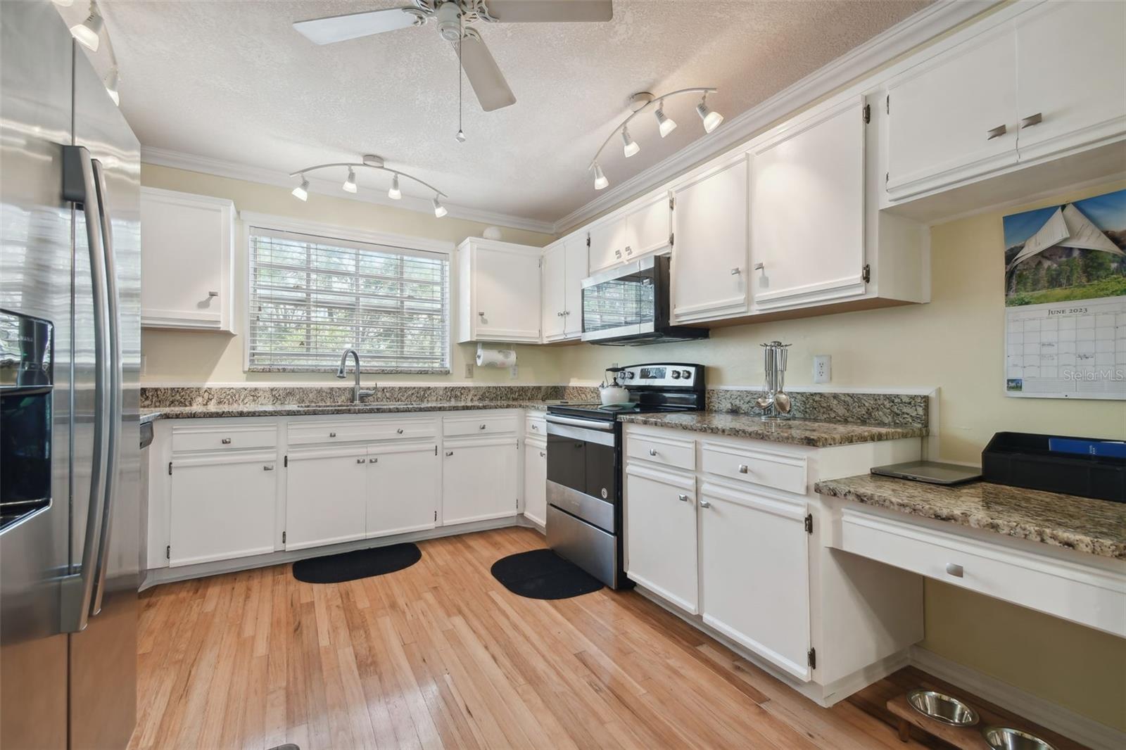 5836 RED CEDAR LN