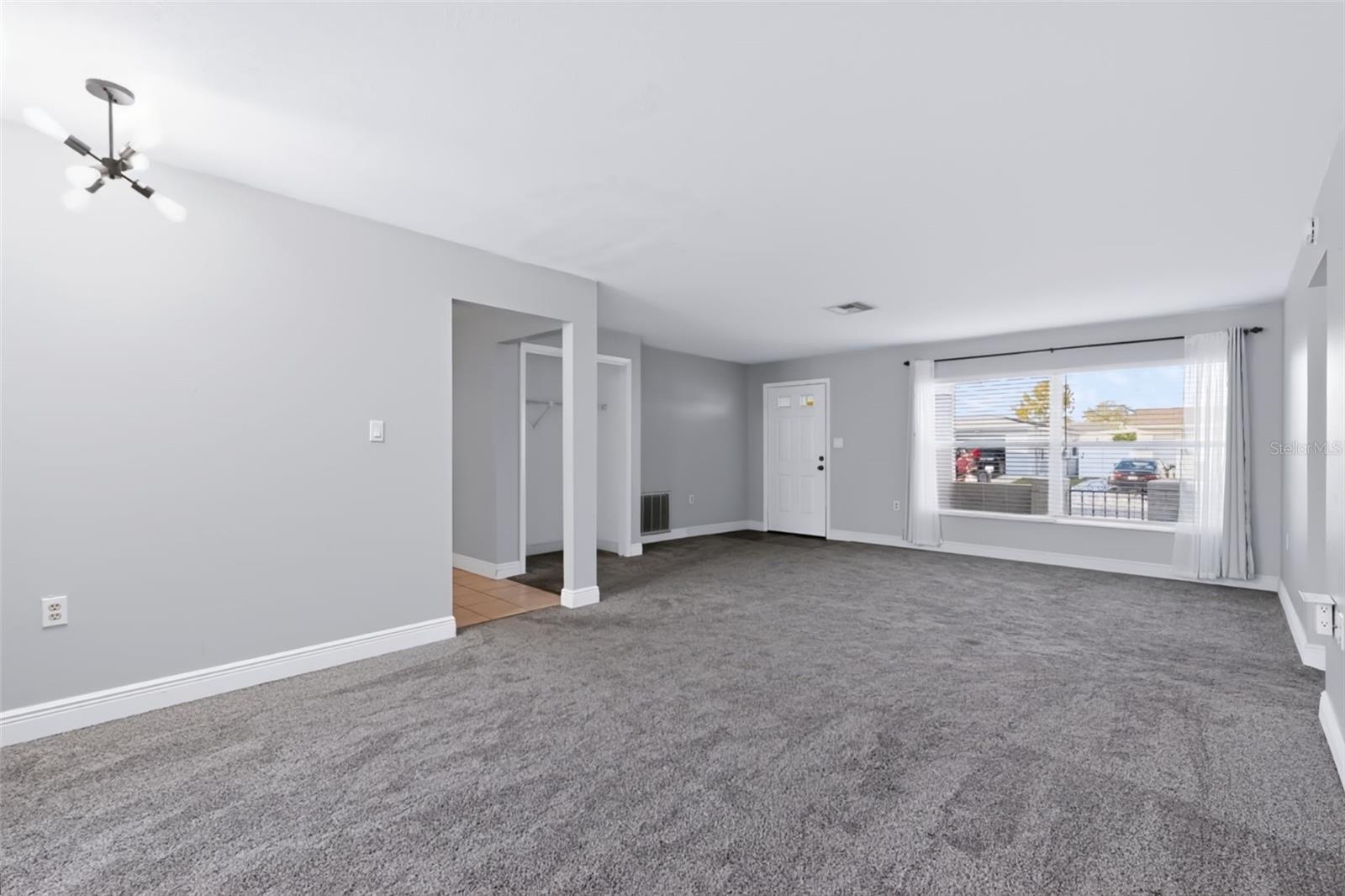 8040 SAYBROOK DR