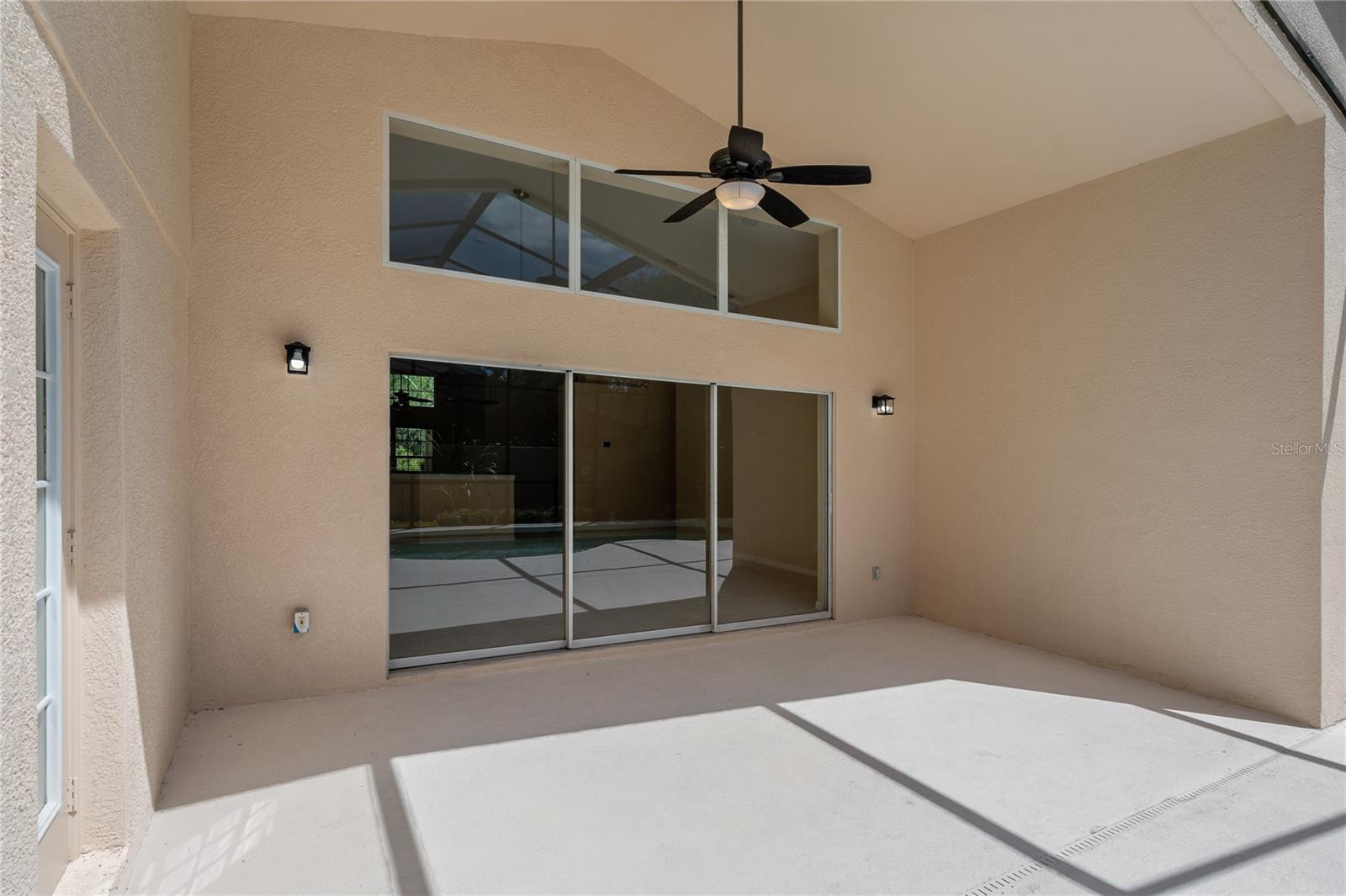 8211 CANYON CREEK WAY
