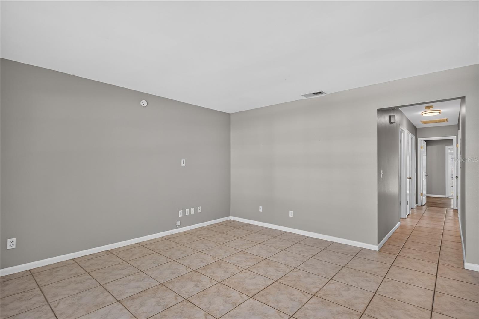 6207 INTERBAY AVE